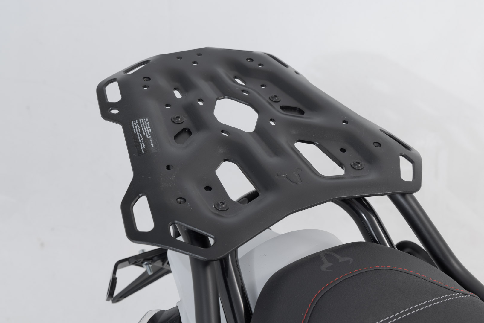 Sistem top case SW-Motech TRAX ADV - Argintiu. Ducati DesertX (22-) / Rally (23-). Figura 3
