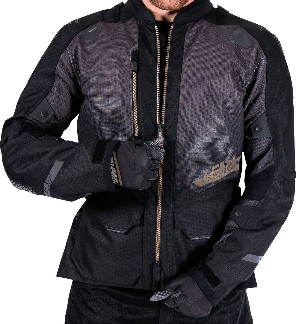 Leatt ADV Flowtour 5.5 waterproof Motorcycle Textile Jacket black M Figure 4