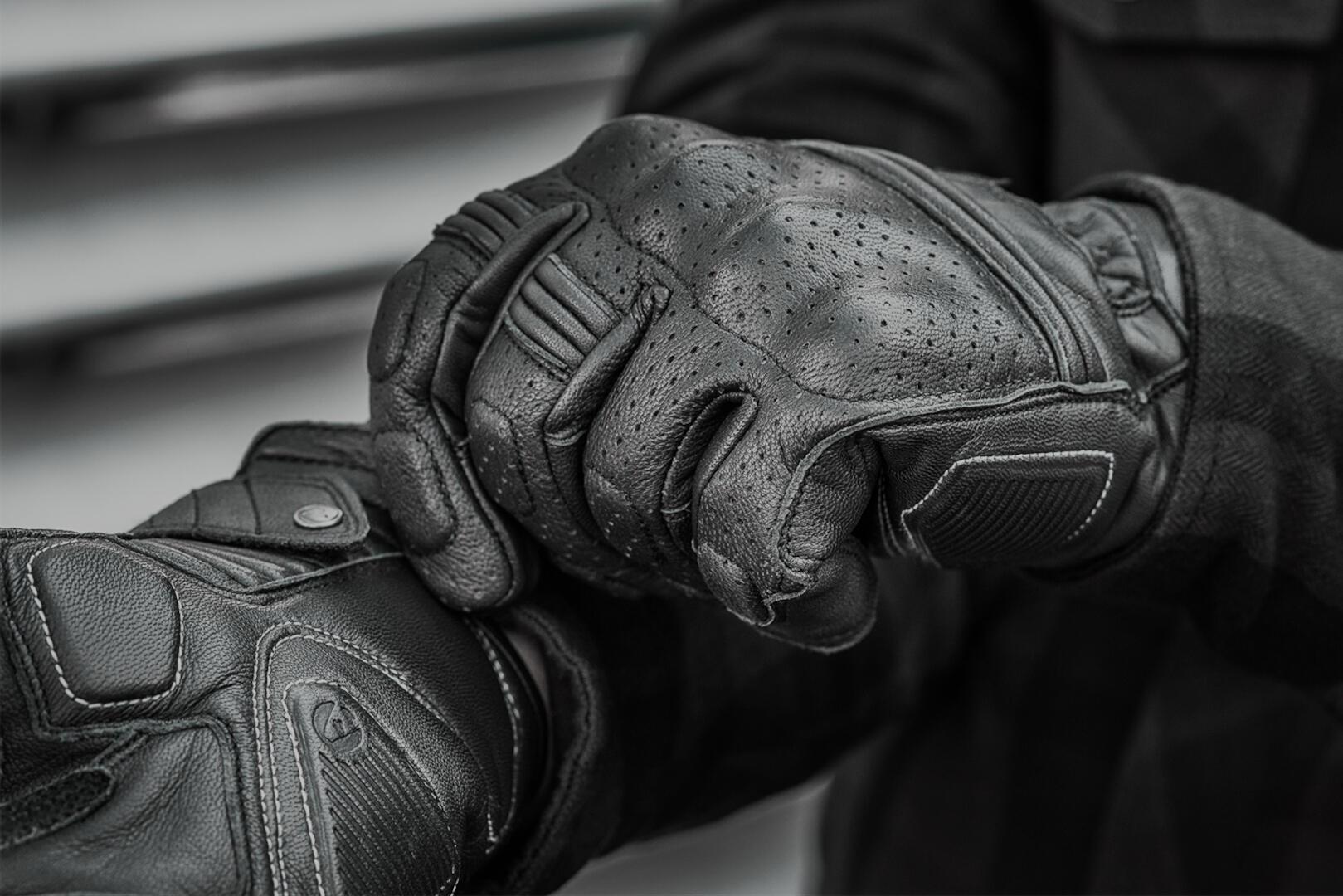 SHIMA Aviator Motorcycle Gloves black XL Figure 4