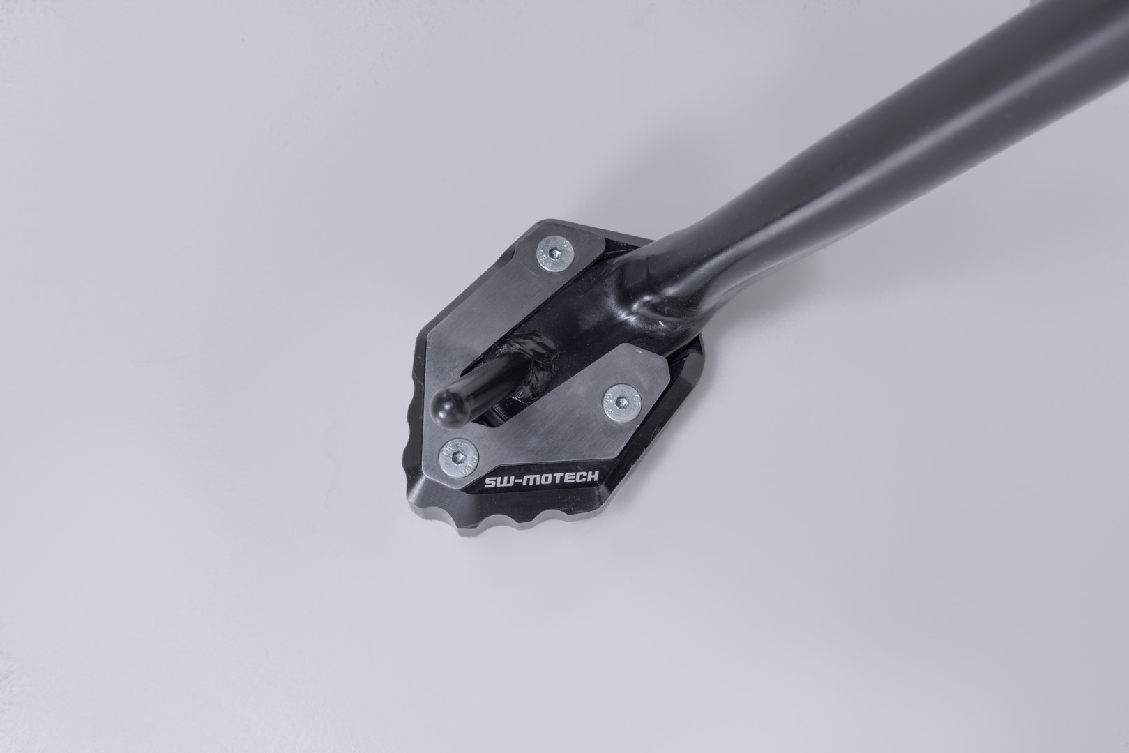 Extensie SW-Motech pentru piciorul lateral - Negru/argintiu. Yamaha Tracer 7 / GT (25-). Figura 3