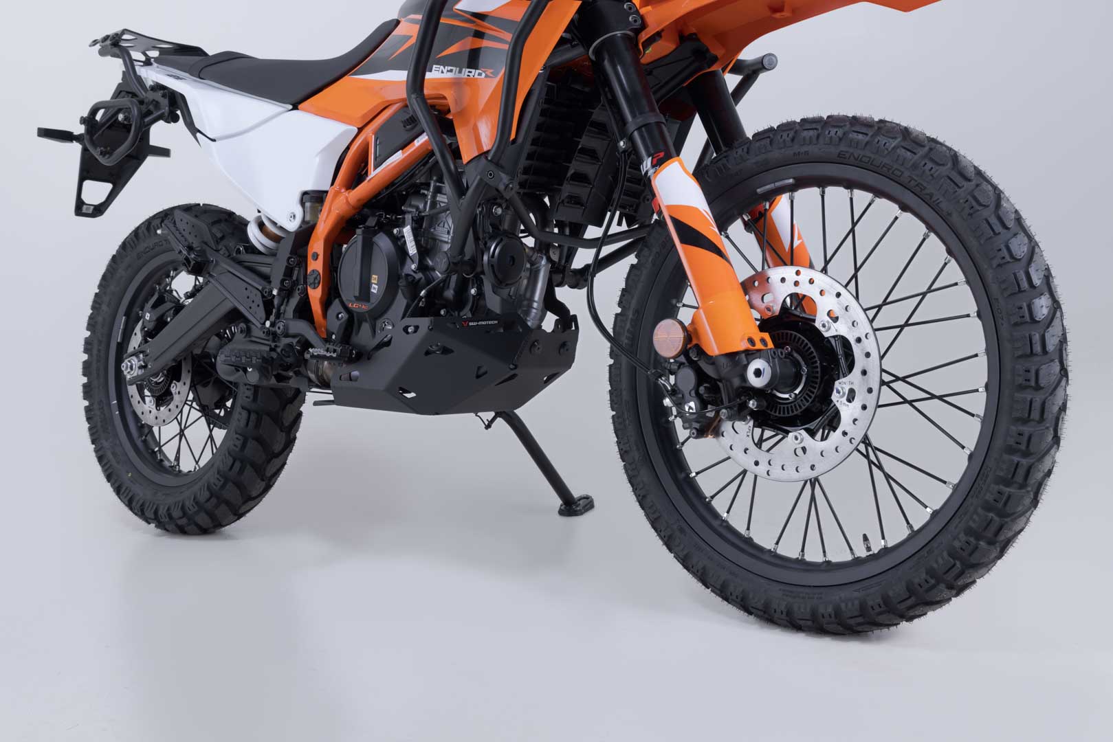 SW-Motech motorskydd - svart. KTM 125/250/390-modeller (25-). Figur 1