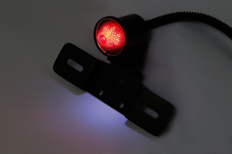 HIGHSIDER smart OLD SCHOOL TYPE 6 LED-baklykta med justerbar hållare för registreringsskylt Figur 4
