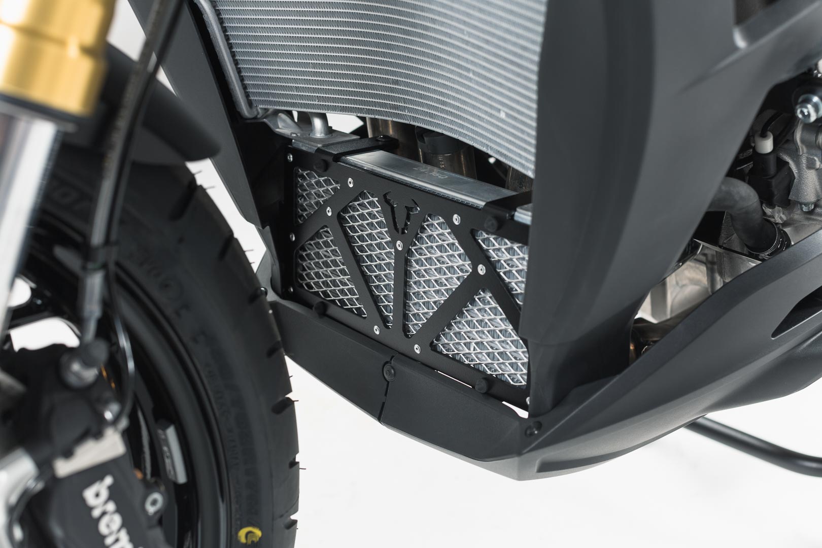 Protecție pentru răcitor de ulei SW-Motech - Negru/Argintiu. BMW S 1000 XR (15-19). Figura 4