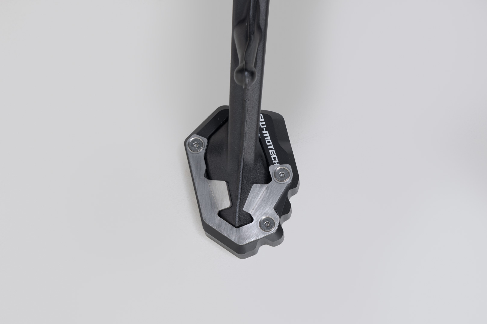 Extensie SW-Motech pentru piciorul lateral - Negru/argintiu. Royal Enfield Himalayan 450 / Rally. Figura 1