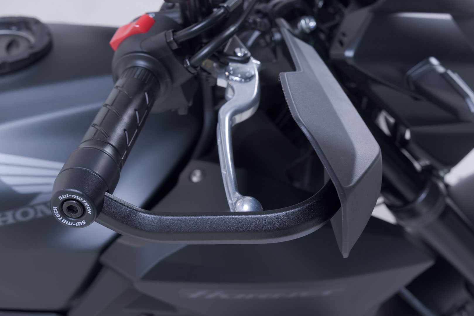 Kit SW-Motech Sport de protecție de mână - Negru. Modele Honda / Suzuki / Triumph. Figura 5