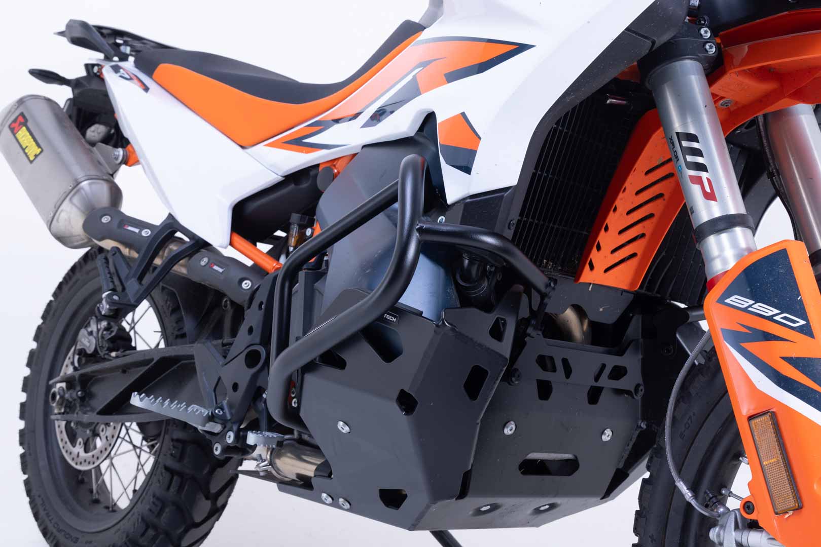SW-Motech Krockbåge - Svart. KTM 790 Adv (23-), 890 Adv/R (22-). Figur 2