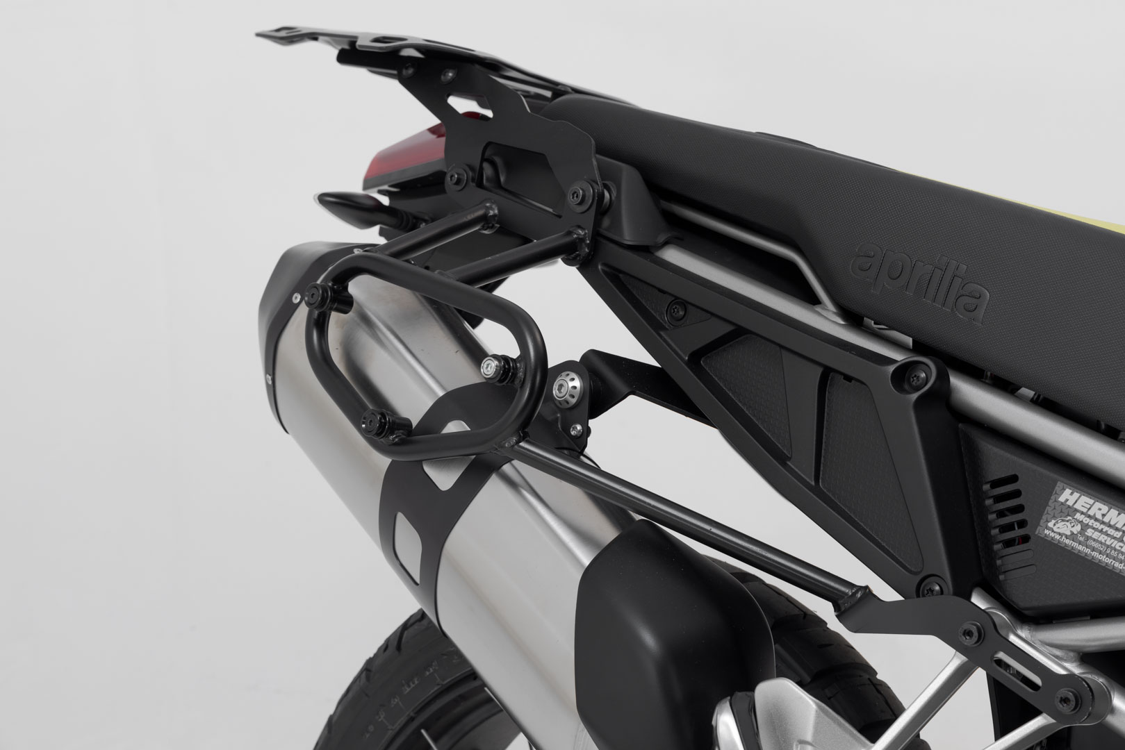 Sistem lateral SW-Motech URBAN ABS - 2x 16,5 l. Aprilia Tuareg 660 (21-) / Rally (24-). Figura 3