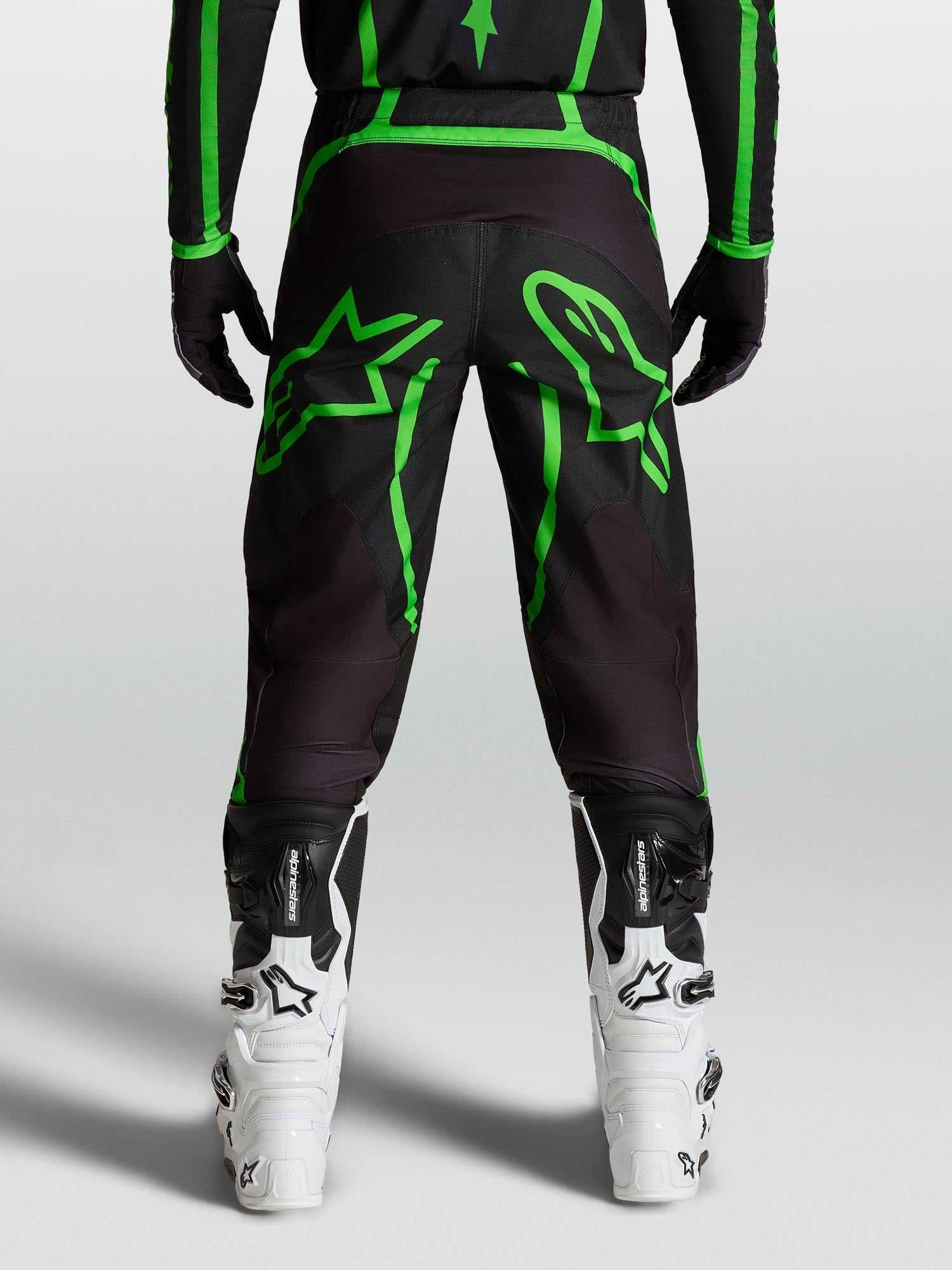 Side view of Alpinestars Fluid Apex V2 Motocross Pants