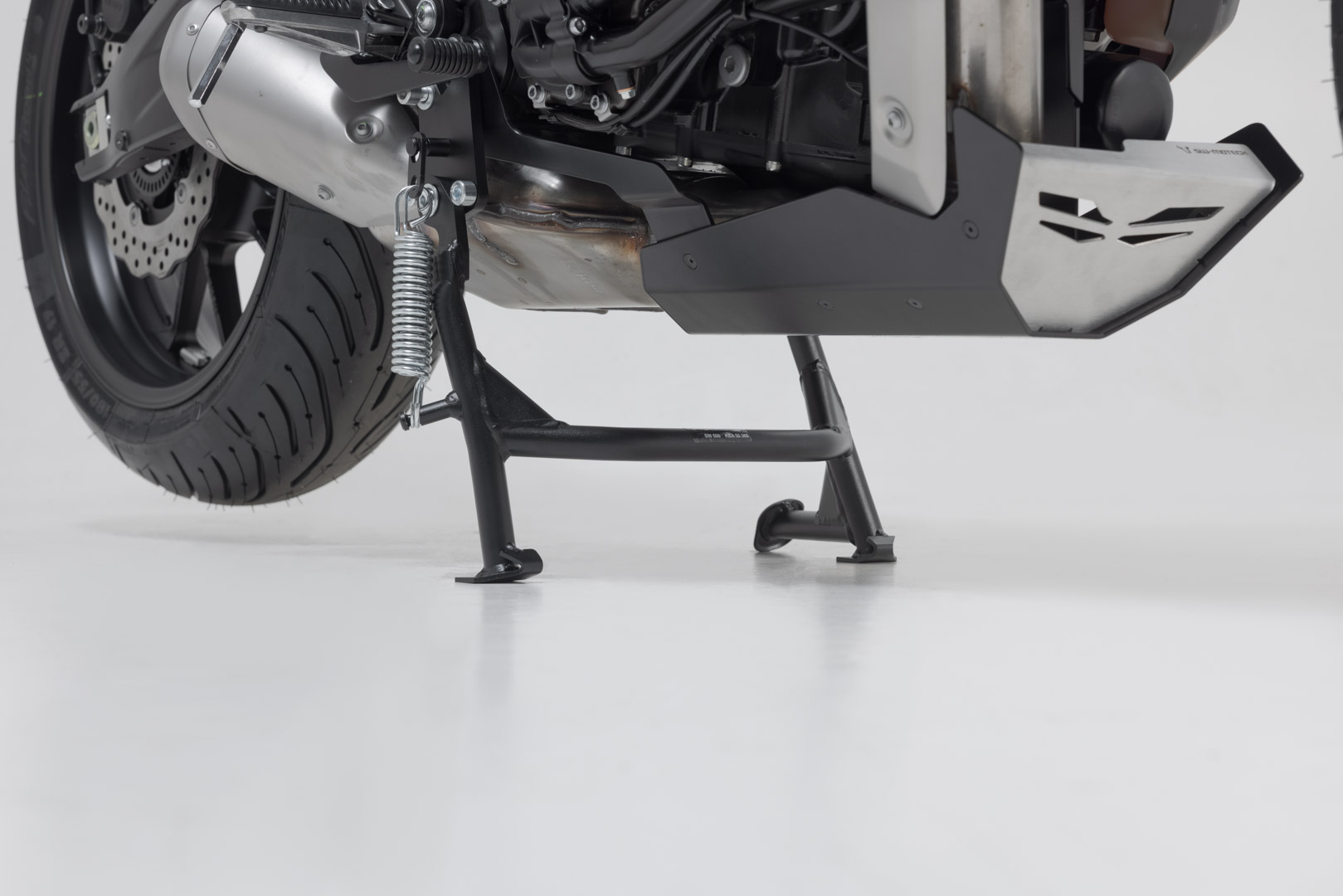 Standul SW-Motech - Negru. Modelele Yamaha MT-07/Tracer/MotoCage. Figura 3