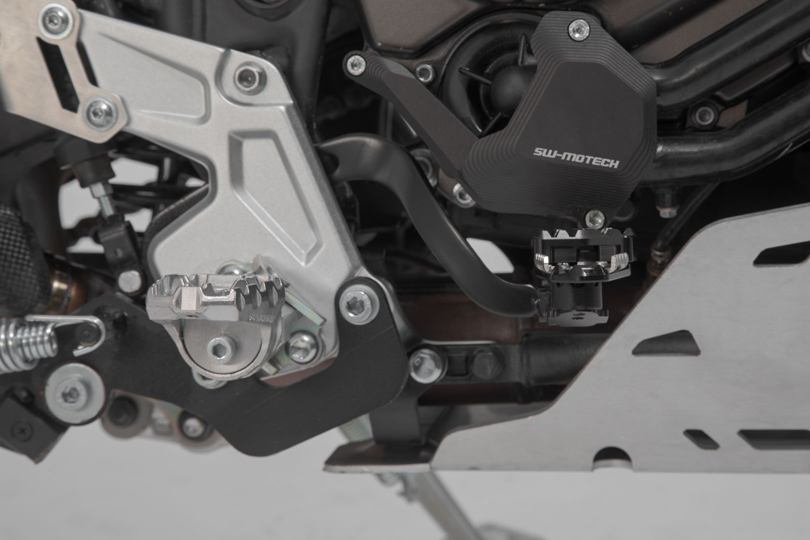 Extensie SW-Motech pentru pedala de frână - Neagră. Modele Yamaha Ténéré 700 (19-). Figura 3