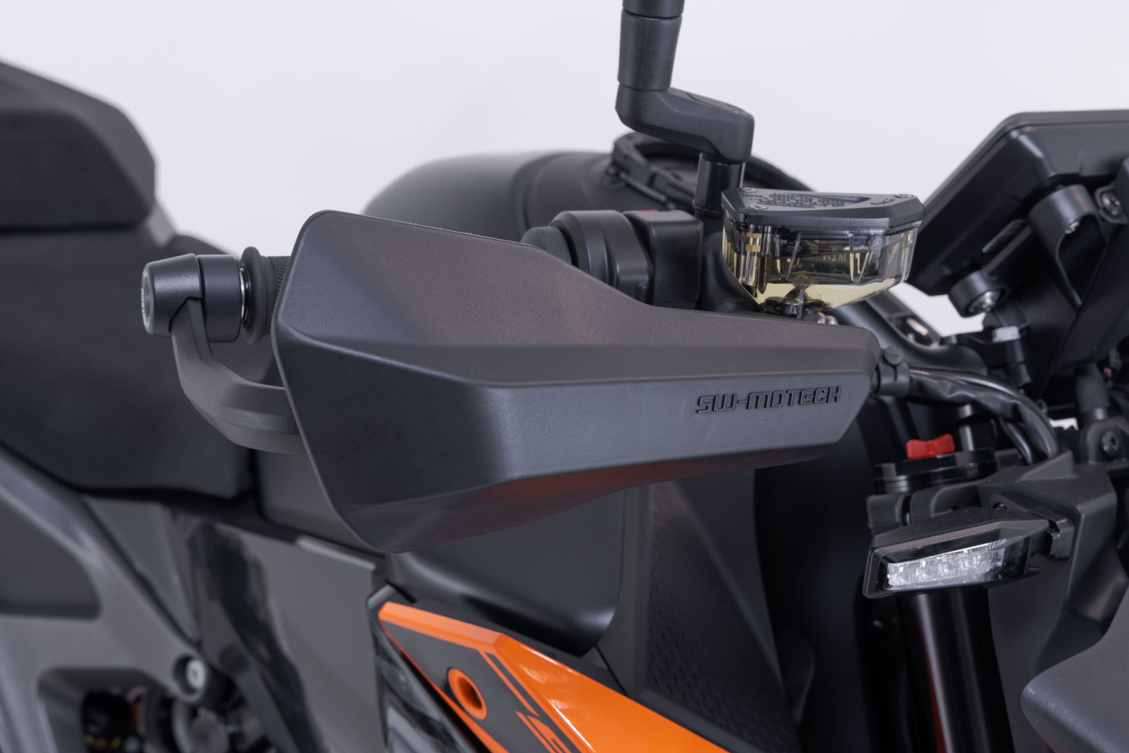 Kit SW-Motech Sport de protecție de mână - Negru. KTM 990 Duke (23-). Figura 4