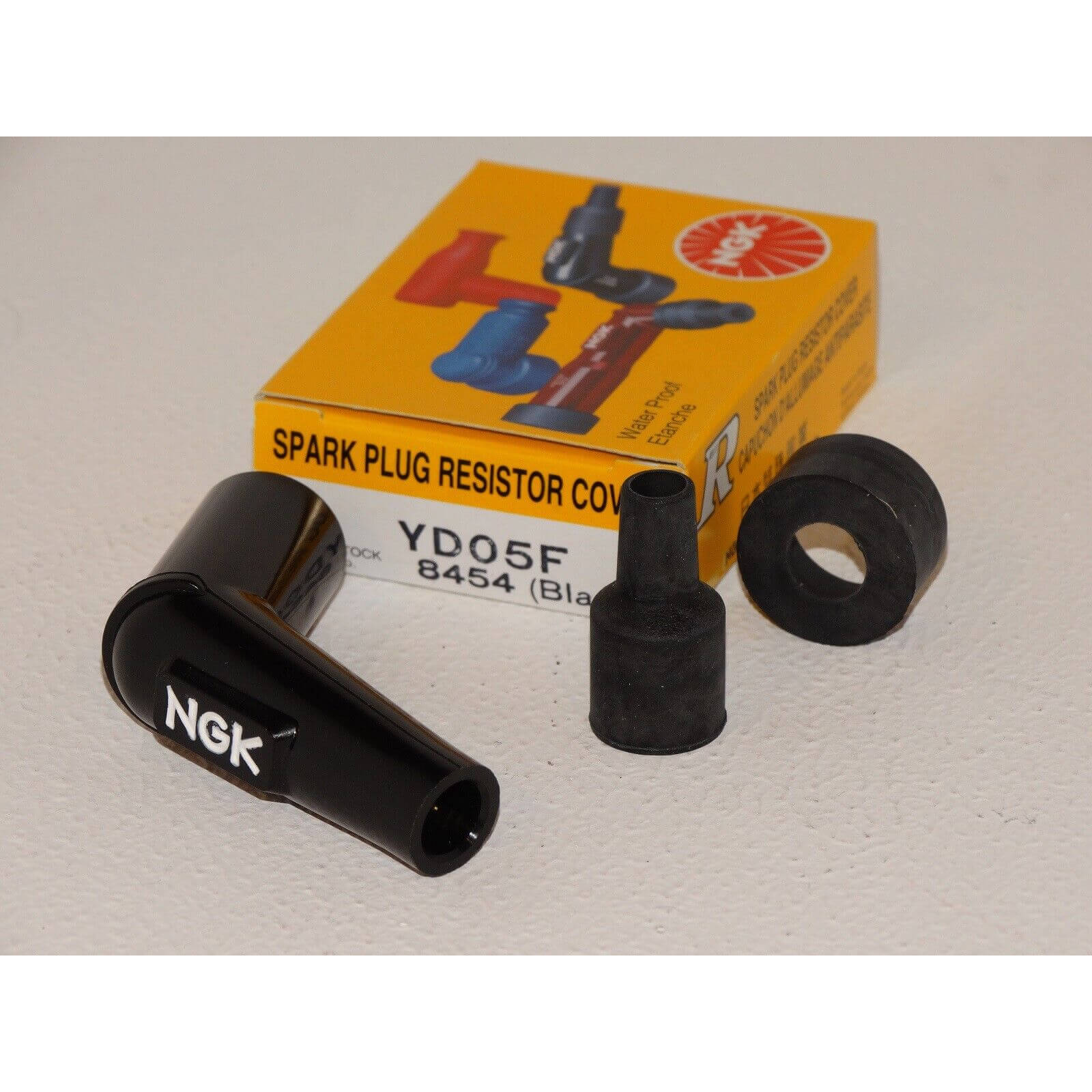 NGK Kerzenstecker YD-05 F, für 12 mm Kerze, 120° Figura 1 NGK Kerzenstecker YD-05 F, für 12 mm Kerze, 120° Figura 1