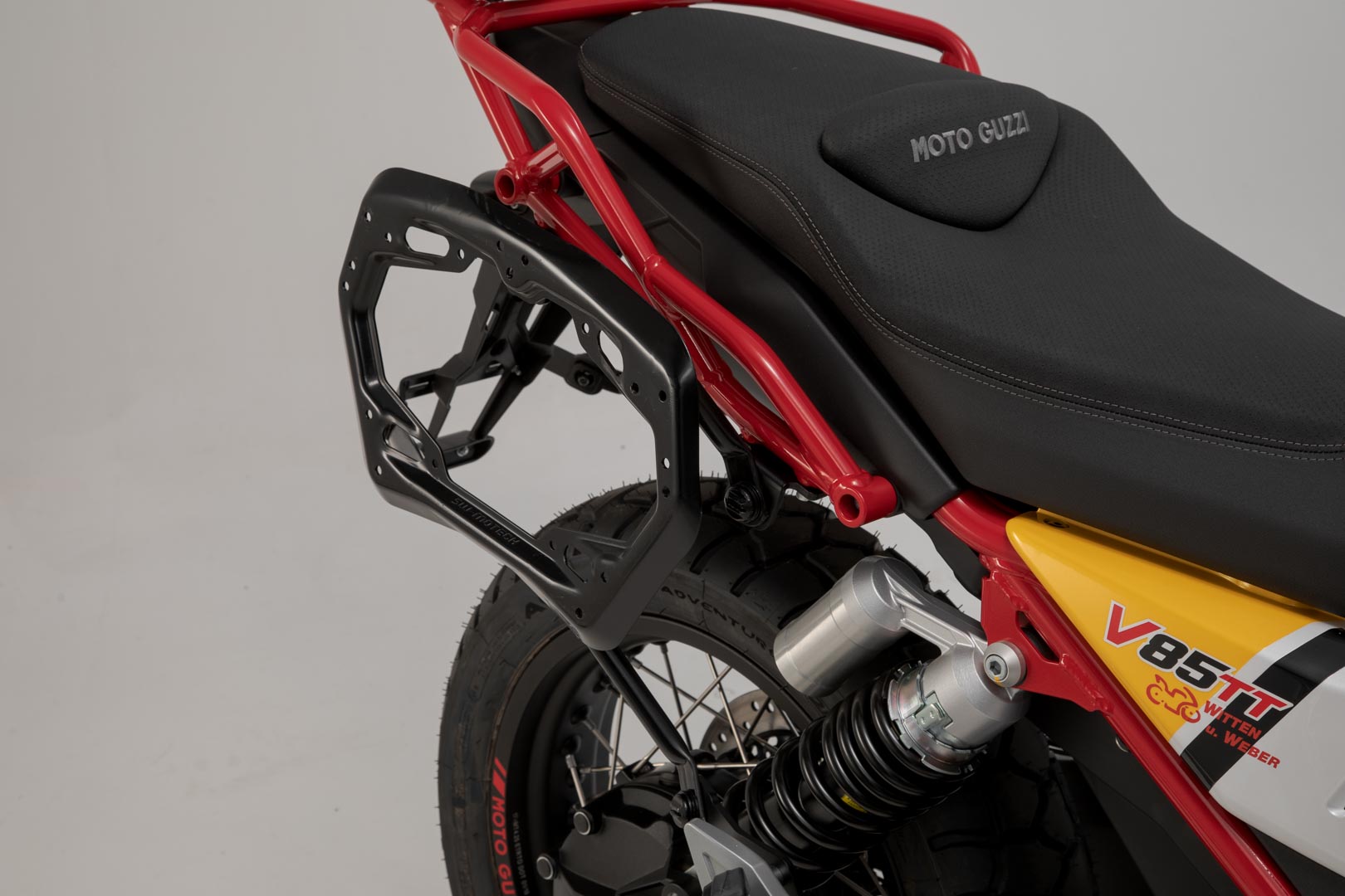 Portavion lateral SW-Motech PRO - Negru. Moto Guzzi V85 TT (19-23). Figura 5