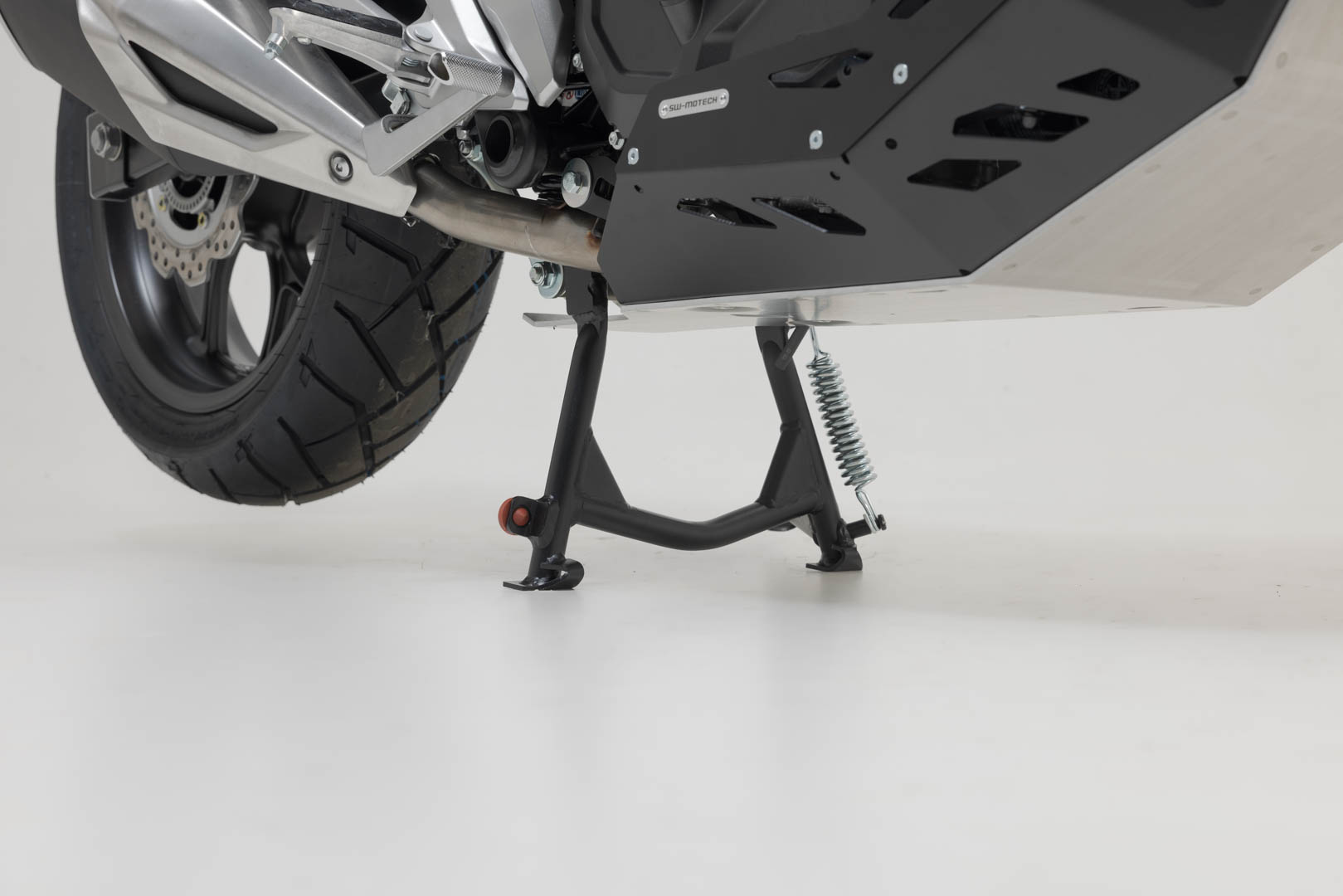 Standul SW-Motech - Negru. NC700S (11-14), NC750S (14-)/ X (20-). Figura 3