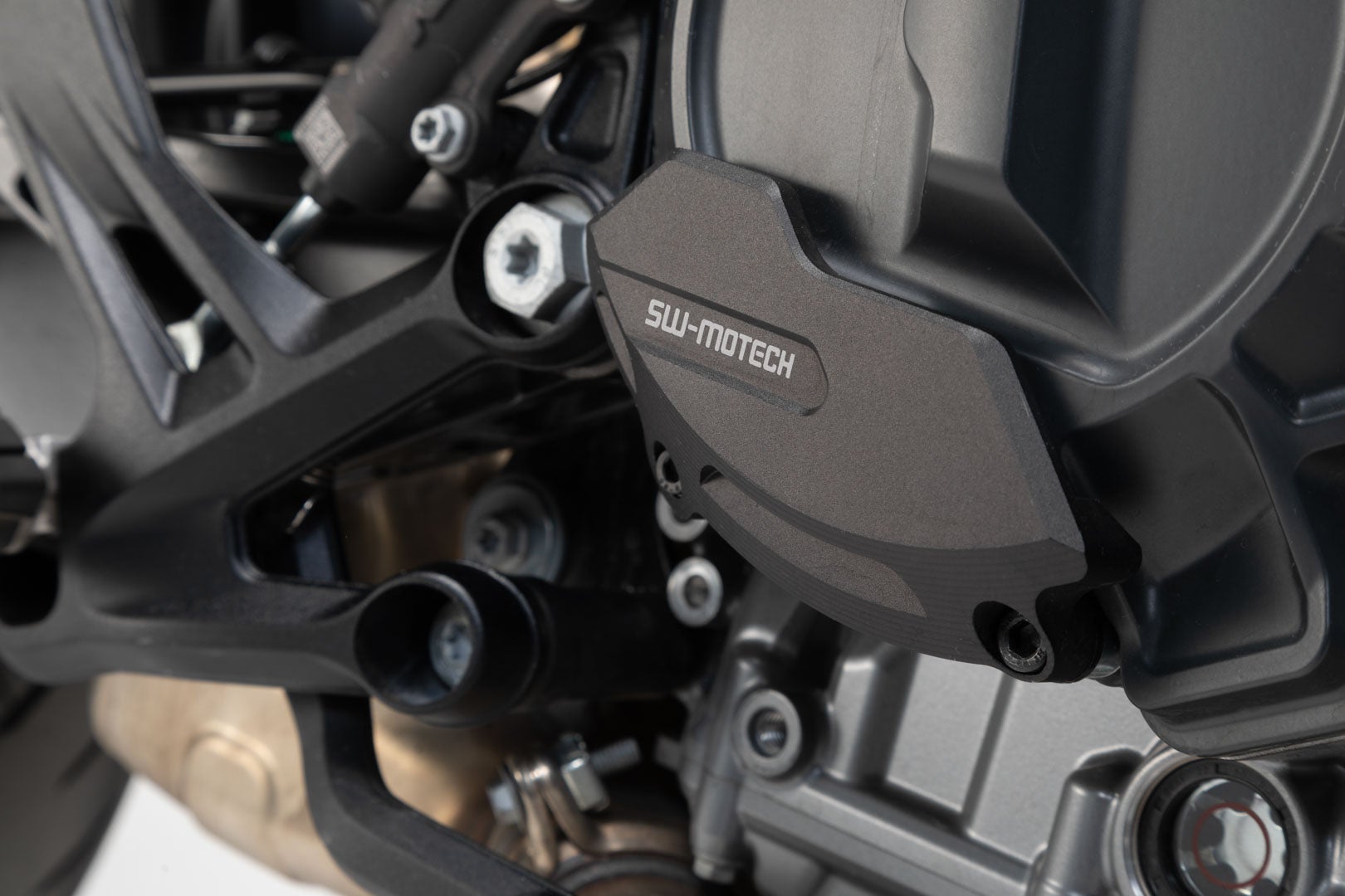 SW-Motech Motorgehäusedeckel-Schutz - KTM-/ Husqvarna-Modelle. Abbildung 1