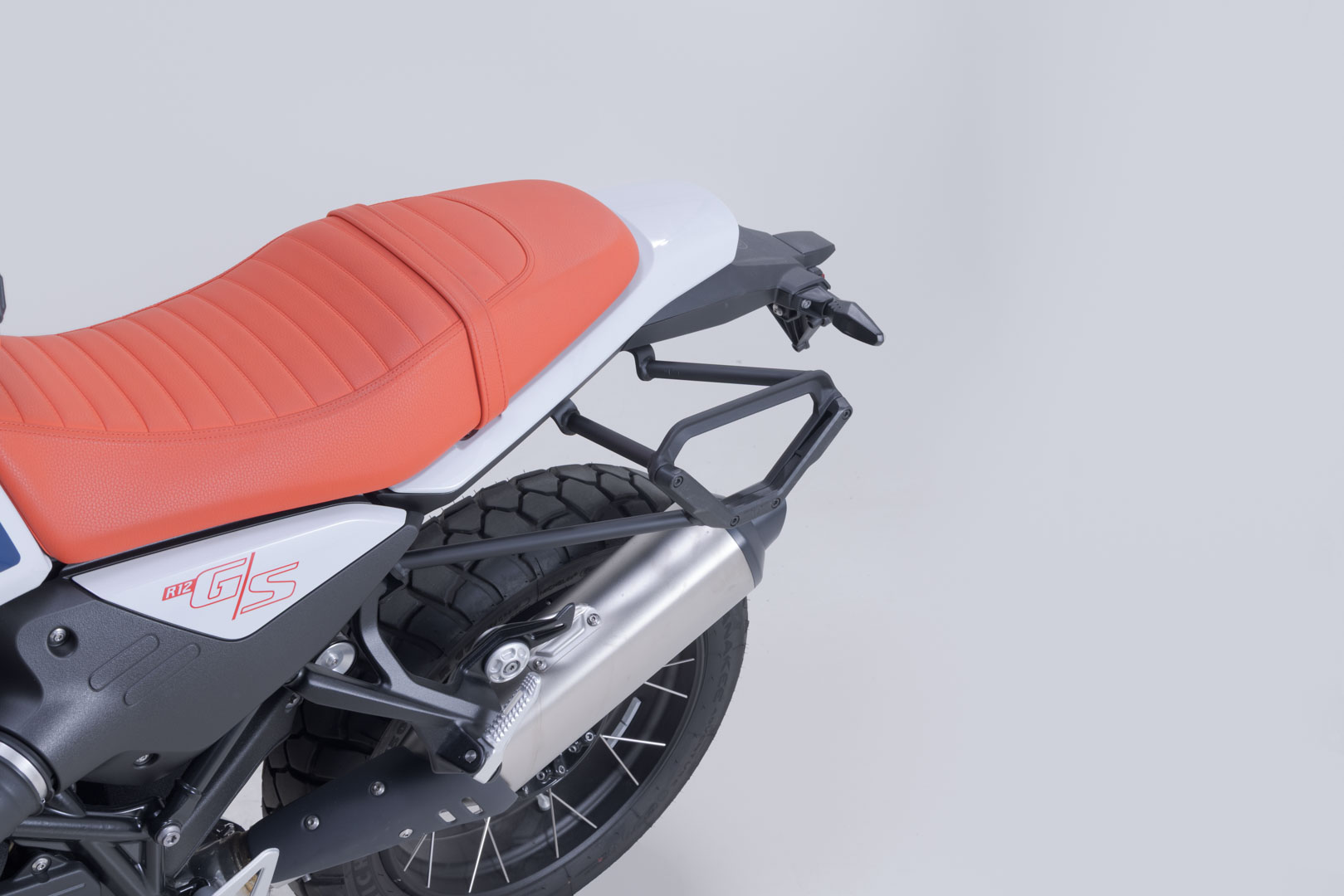 SW-Motech V-LOC Sidobärare vänster - BMW R 12 G/S (24-). Figur 3