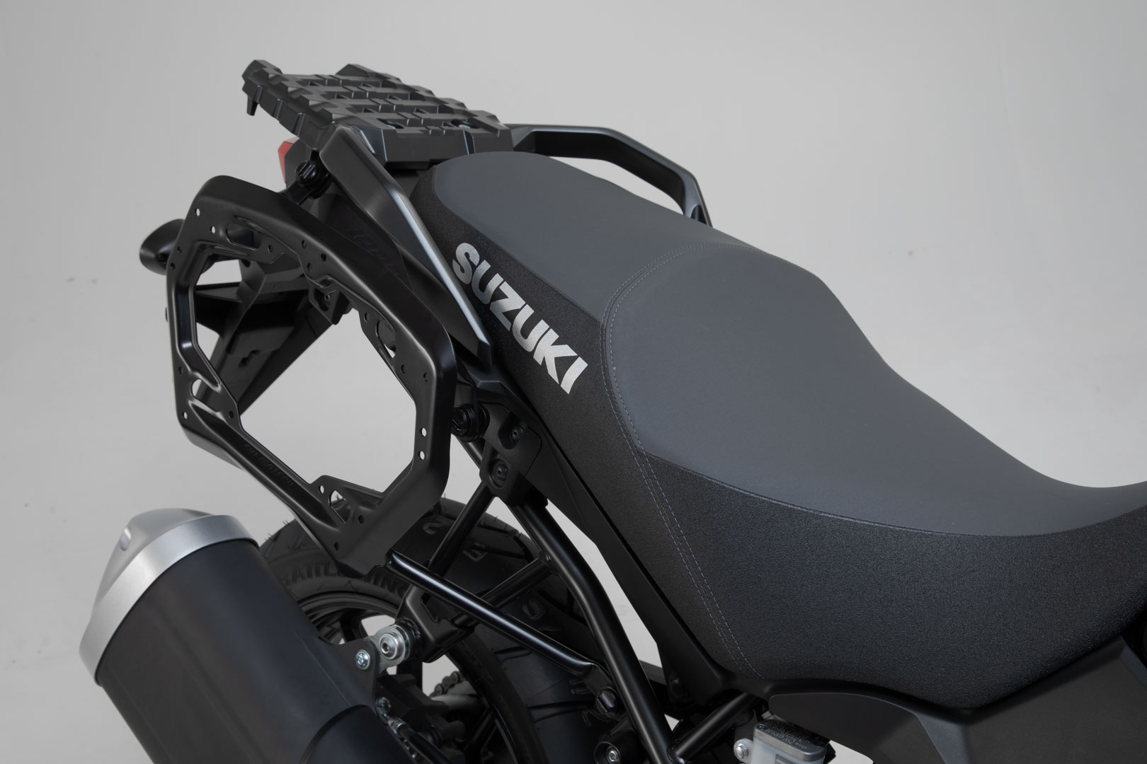 Portavion lateral SW-Motech PRO - Negru. Suzuki V-Strom 1000 (14-19). Figura 4