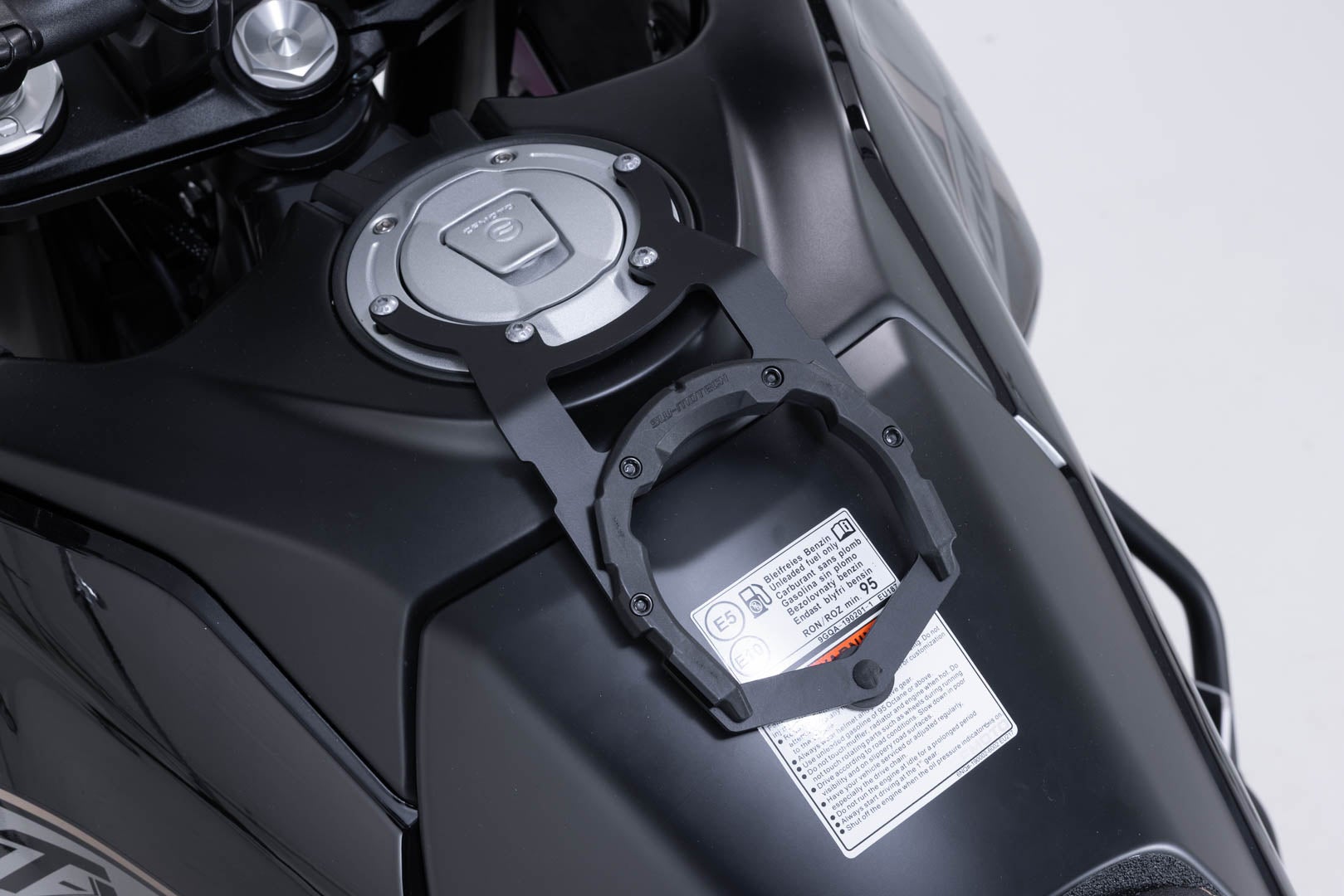 SW-Motech PRO tank ring - Black. CFMoto 800MT-X (24-) / 1000MT-X (25-). Figure 2