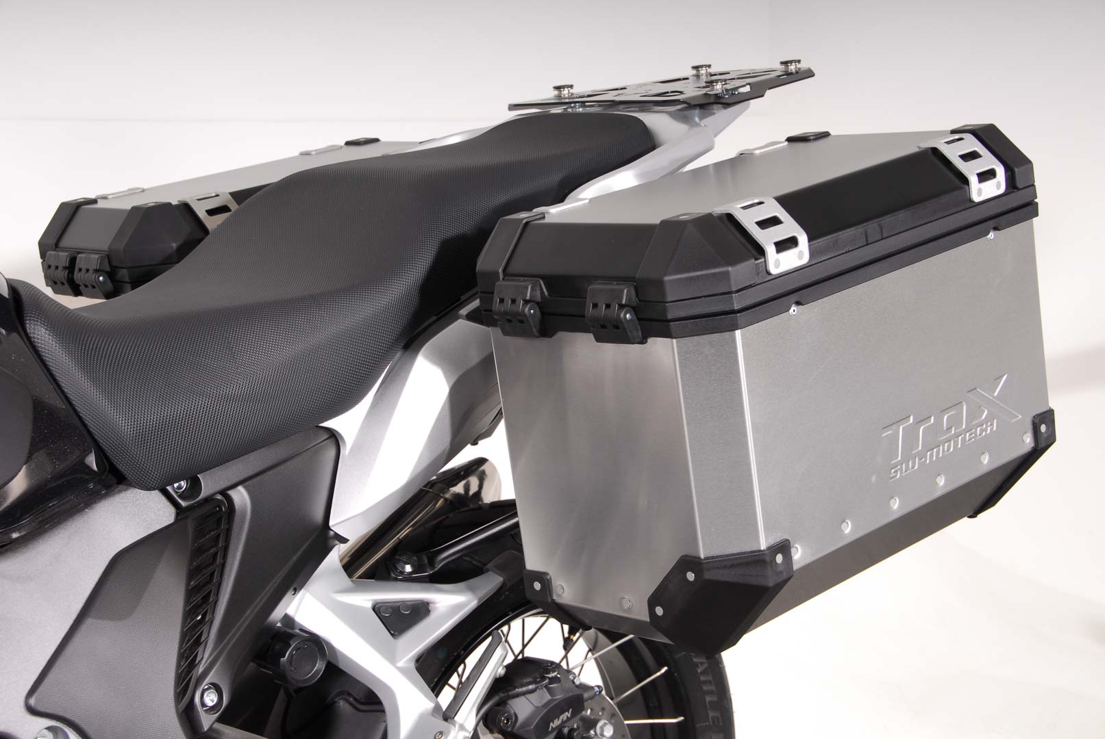 Portavione laterale SW-Motech EVO - Negru. Honda VFR1200X Crosstourer (12-) Figura 5
