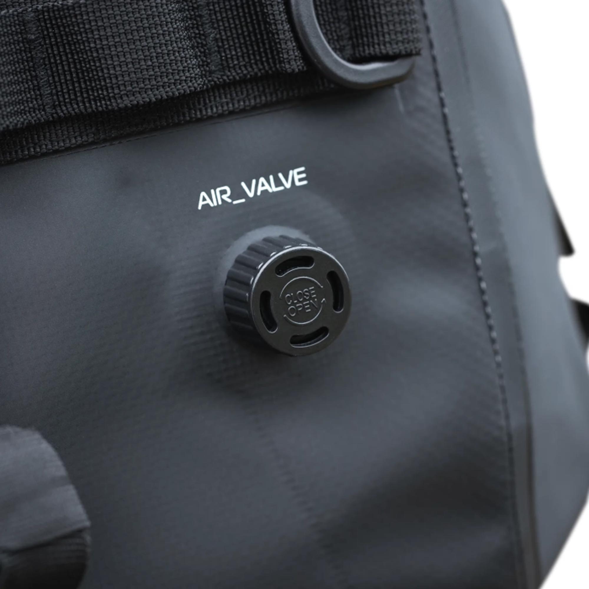 Oxford Aqua Pro T-30 Bolsa de deporte impermeable Figura 6