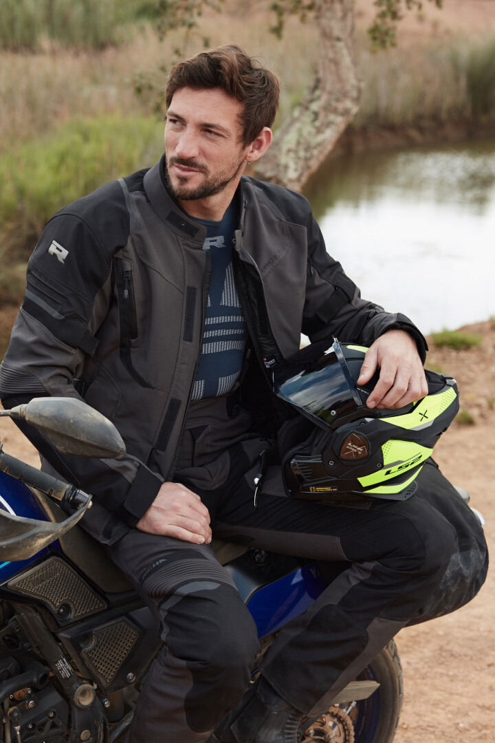 Richa Cyclone 2 Gore-Tex waterproof Motorcycle Textile Jacket dark grey/black 4XL Figure 4