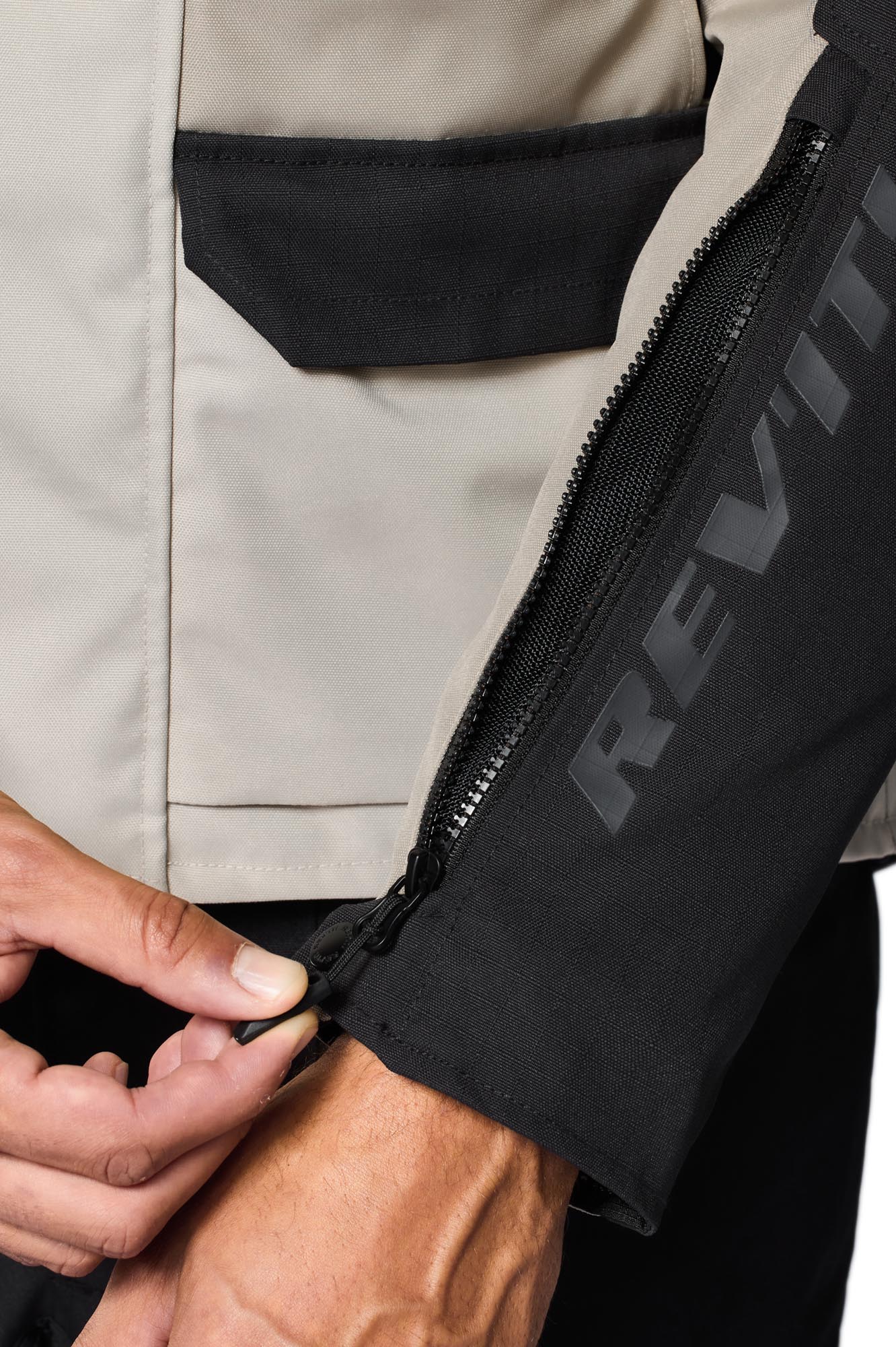 Revit Outback 5 H2O waterproof Motorcycle Textile Jacket sand/black M Figure 11