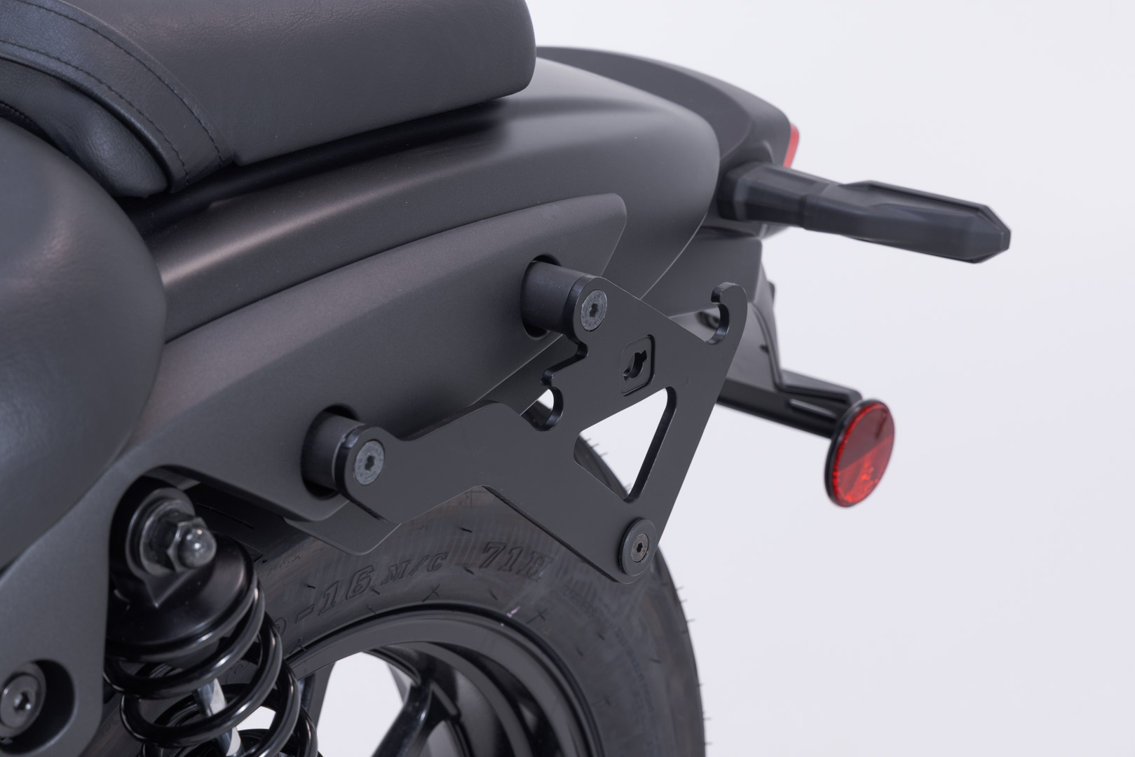 Sistem de genți laterali SW-Motech Legend Gear LH1/LH1 - 2x 19.5 l. Kawasaki Eliminator 500 (23-). Figura 3