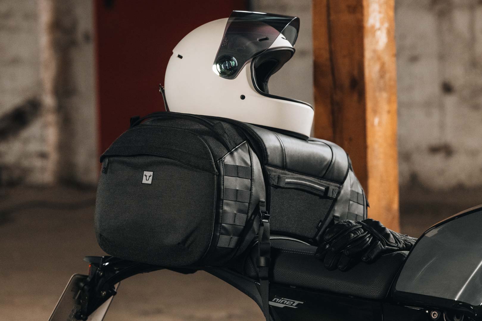 Geantă SW-Motech Legend Gear LR5 - Neagră. 52 l. Figura 2