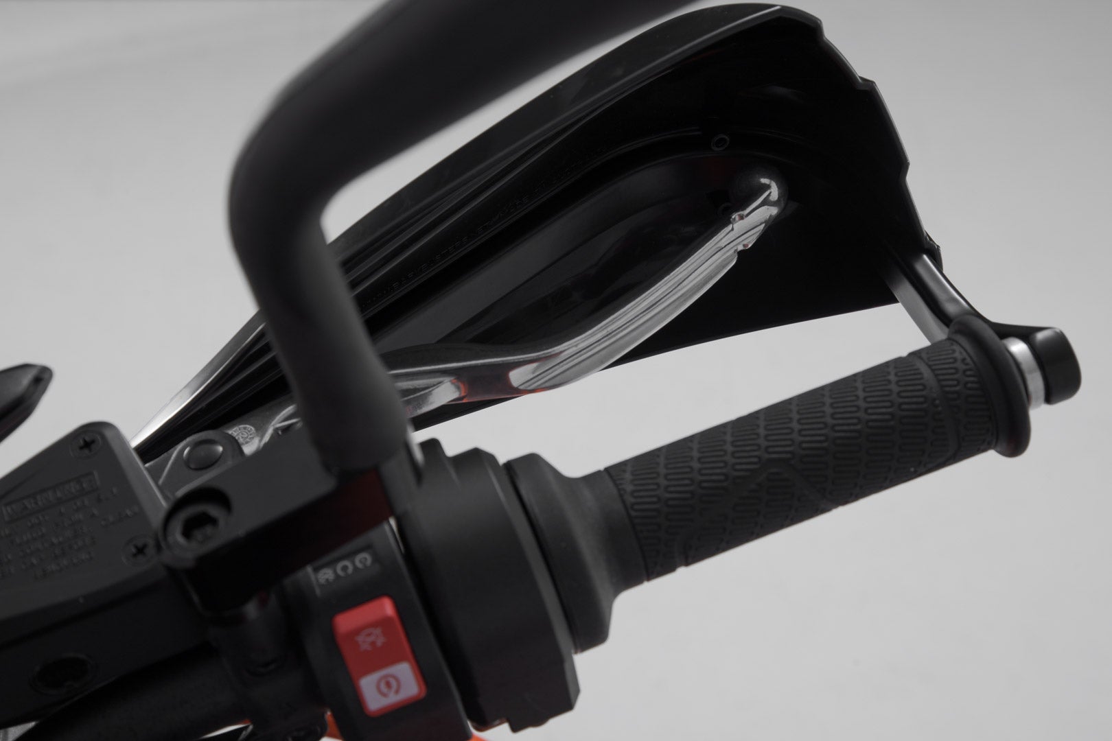 Kit de guarda de mão SW-Motech BBSTORM - Preto. KTM 790 Adv/R (19-), 890 Adv/R (20-22). Figura 5