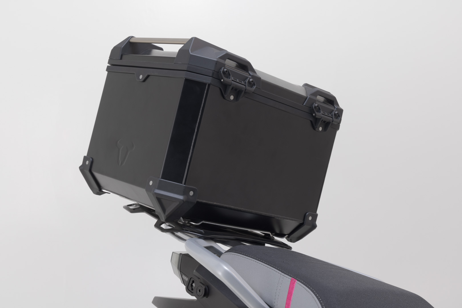 Sistem de top case SW-Motech TRAX ADV - Negru. CFMoto 450MT (23-) / 800 MT-X (24-). Figura 5