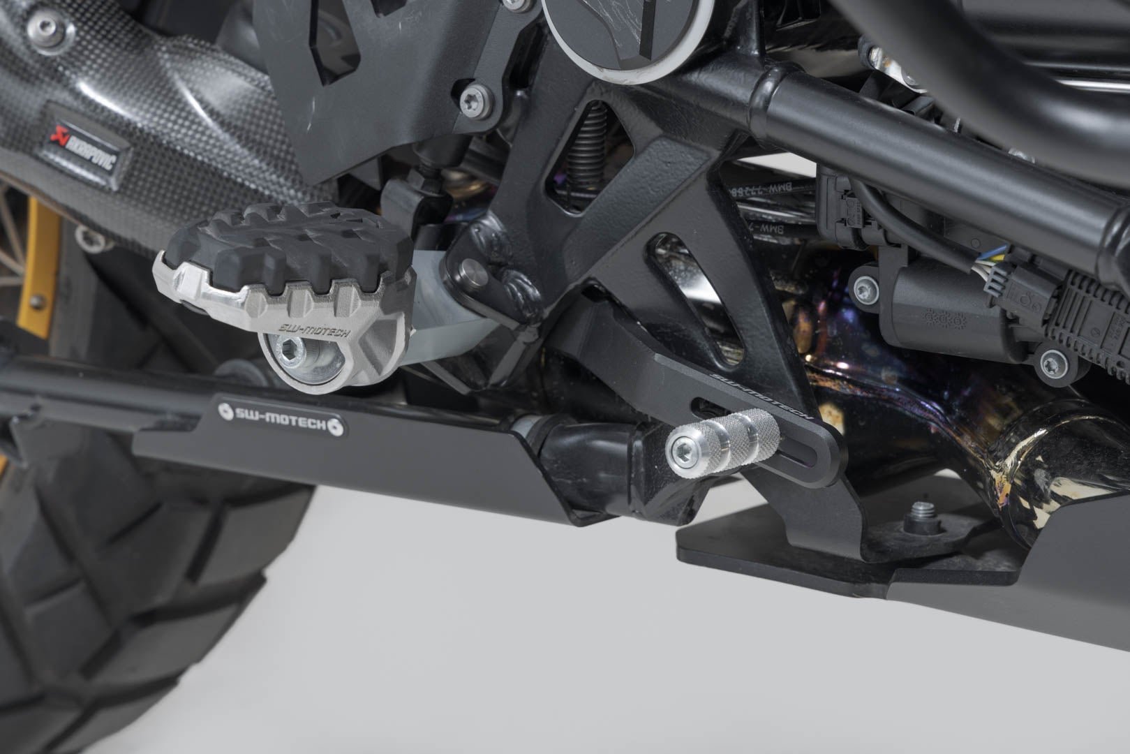SW-Motech Bremsepedal - BMW R 1200 GS / R 1250 GS. Figur 3