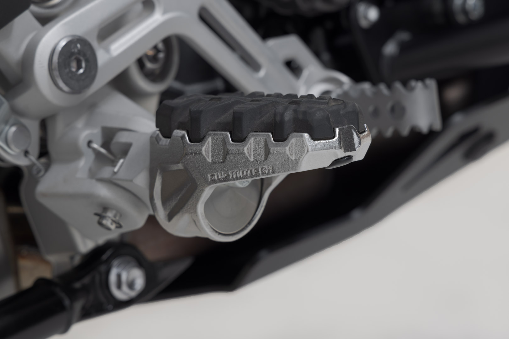 SW-Motech EVO fotstödssats - Triumph Tiger 1200-modeller (22-). Figur 5
