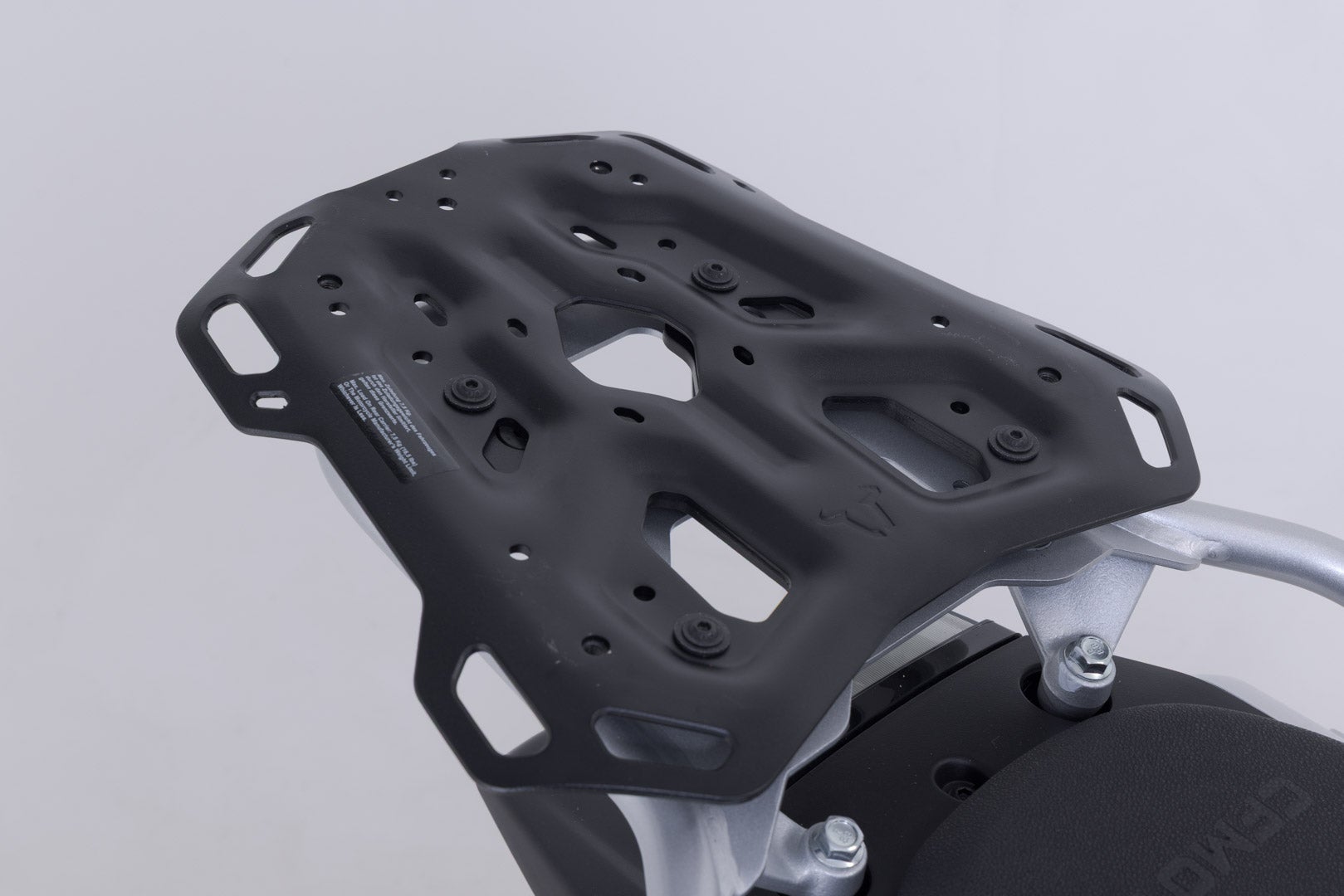 SW-Motech Noir. CFMoto 700MT / 800MT / 800MT Explore. - Noir. CFMoto 700MT / 800MT / 800MT Explore. Figure 3