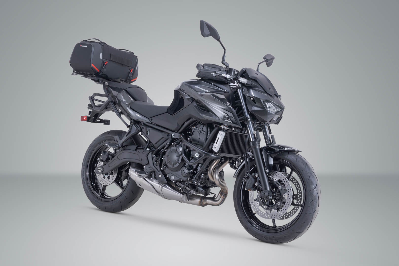 Side view of SW-Motech Rackpack Set - Kawasaki Z650 / Ninja 650 (16-), Z650 S (25-).