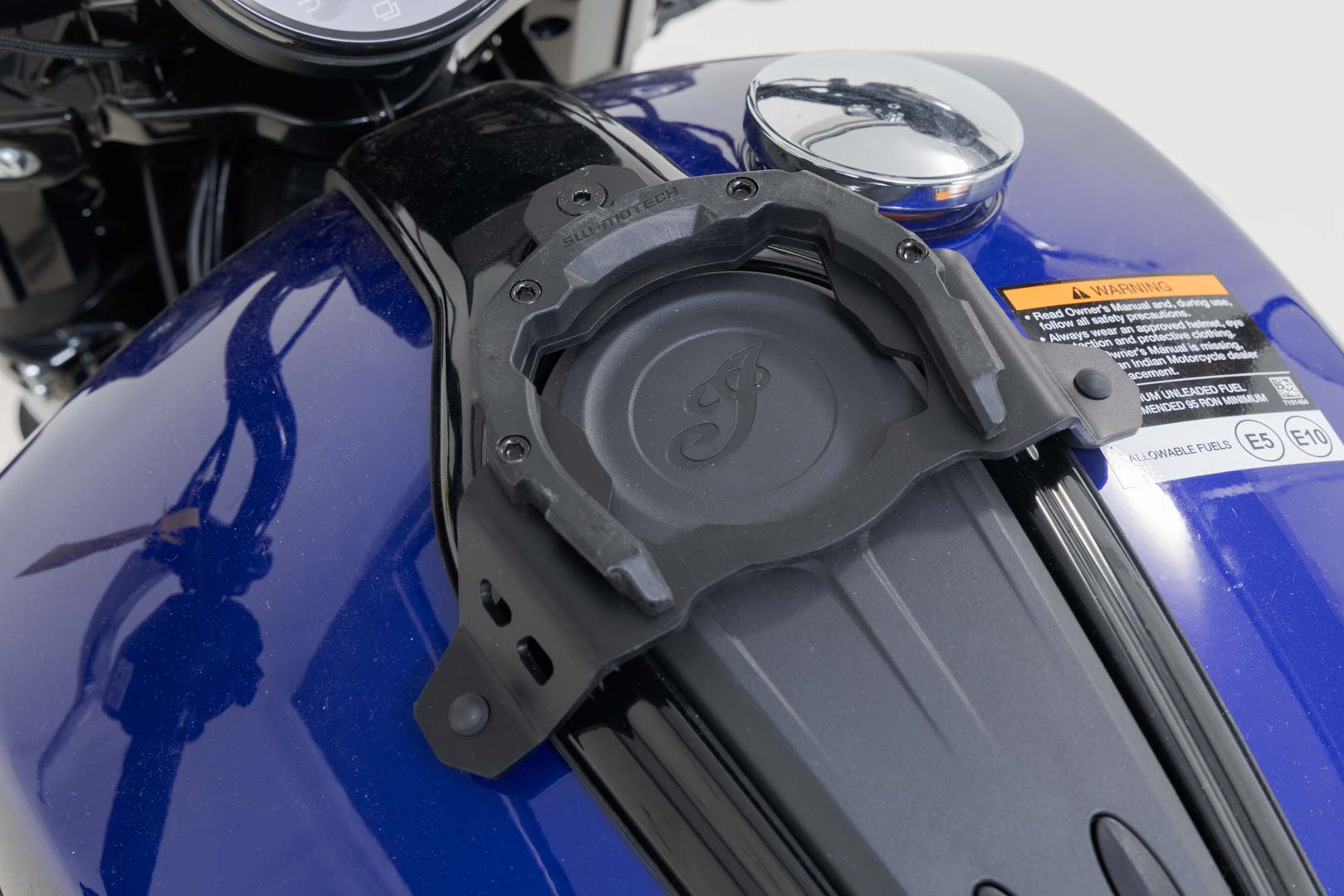 SW-Motech PRO stridsvagnsring - Svart. Indian Scout modeller (24-) med Limited+Tech Figur 2