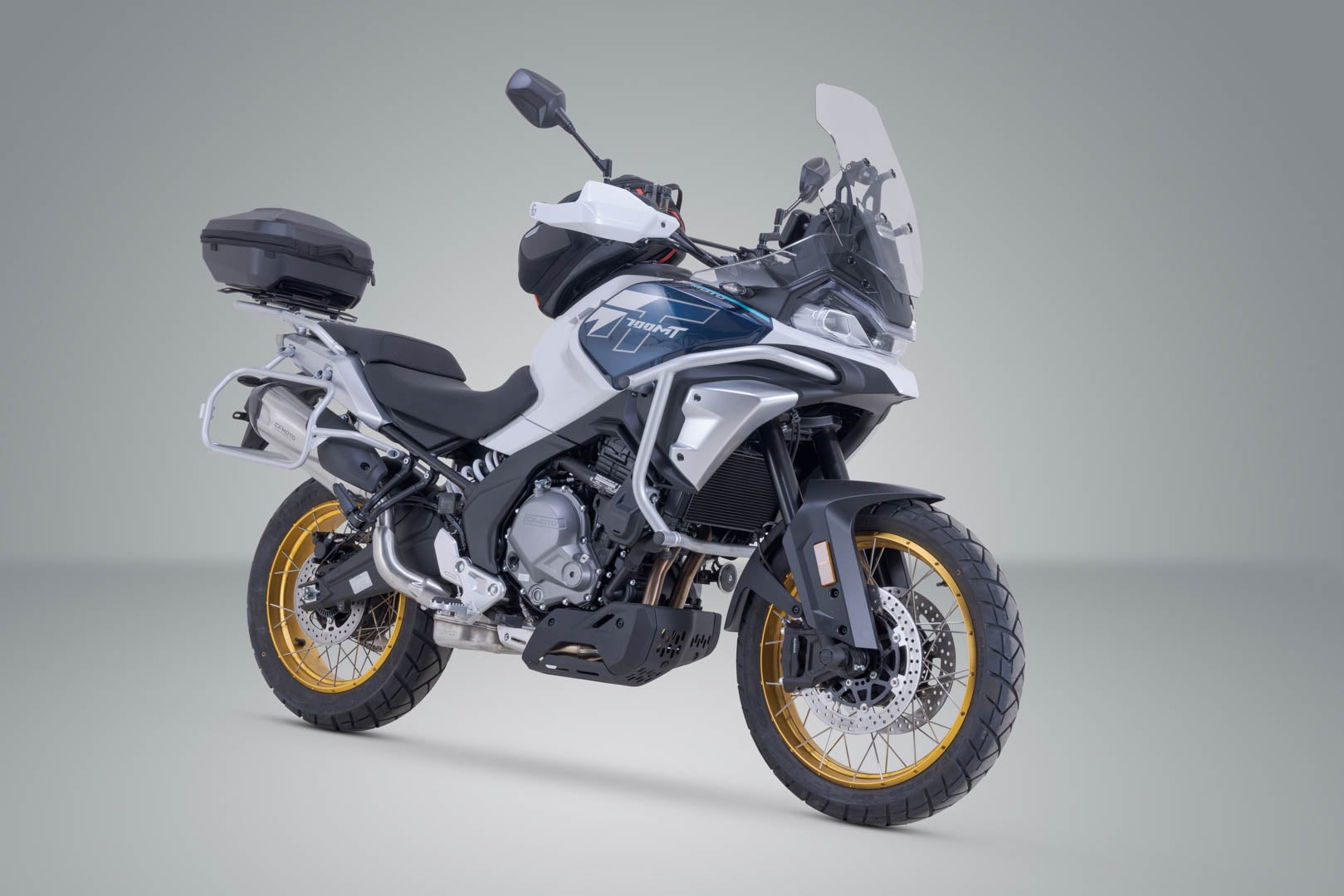 SW-Motech Noir. CFMoto 700MT / 800MT / 800MT Explore. - Noir. CFMoto 700MT / 800MT / 800MT Explore. Figure 2