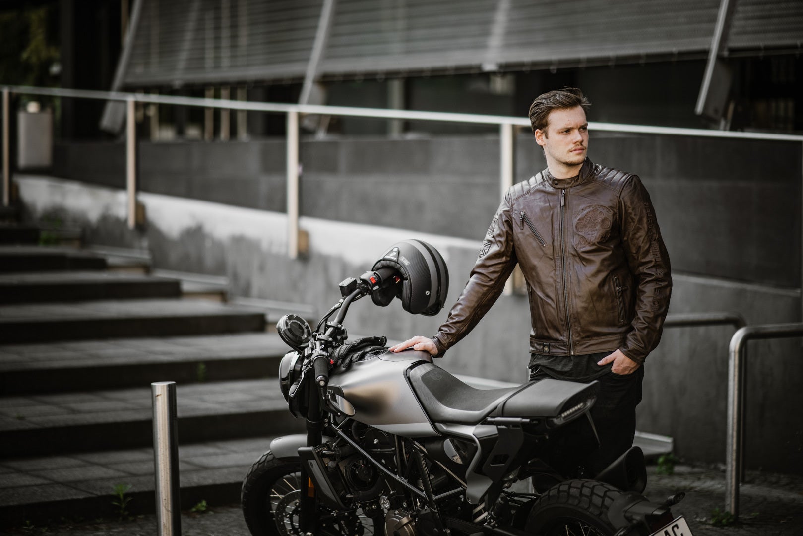 Black-Cafe London Tokio Motorrad Lederjacke 52 Abbildung 4