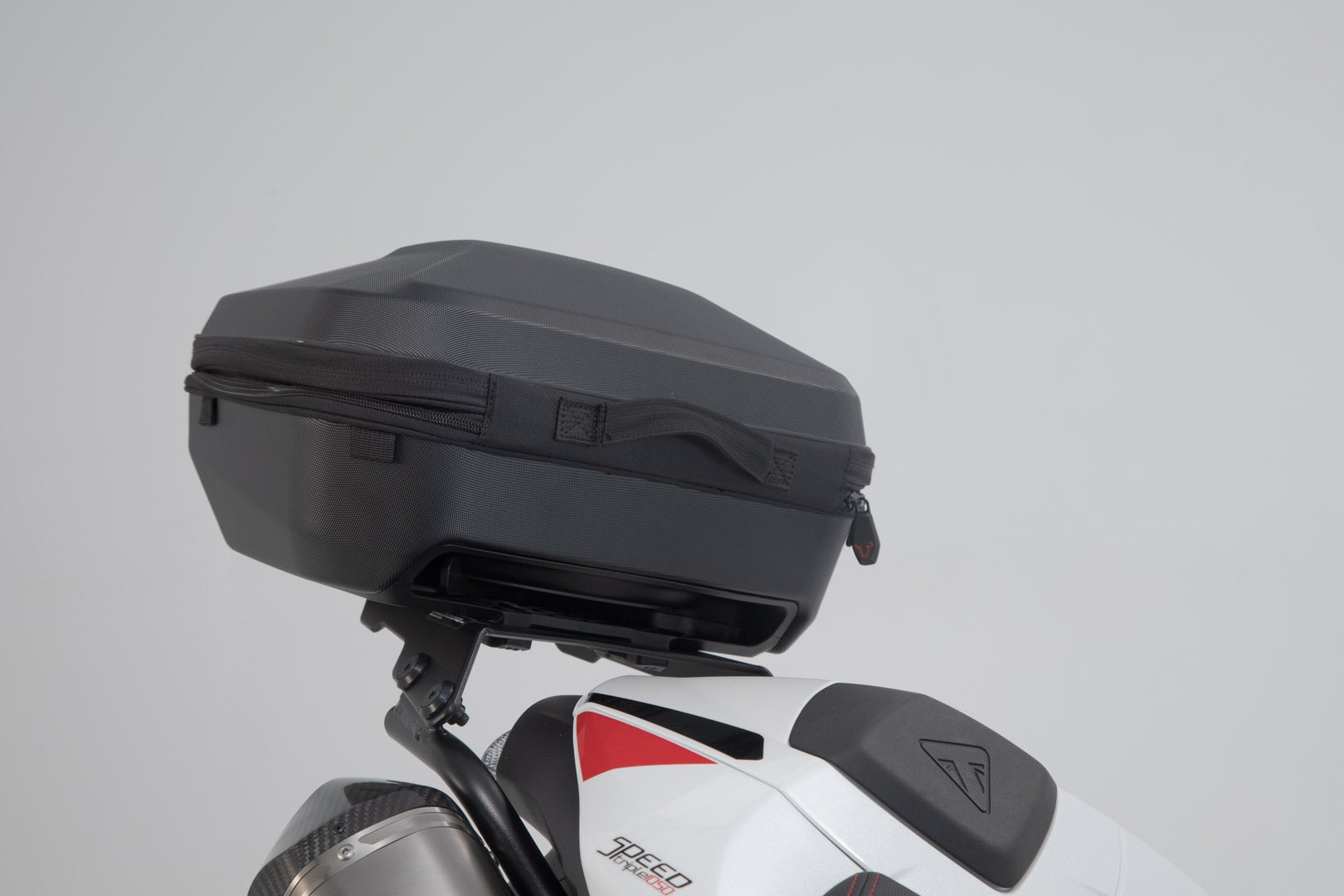 SW-Motech STREET-RACK - Sort. Triumph Speed Triple 1050 S / RS (18-). Figur 5