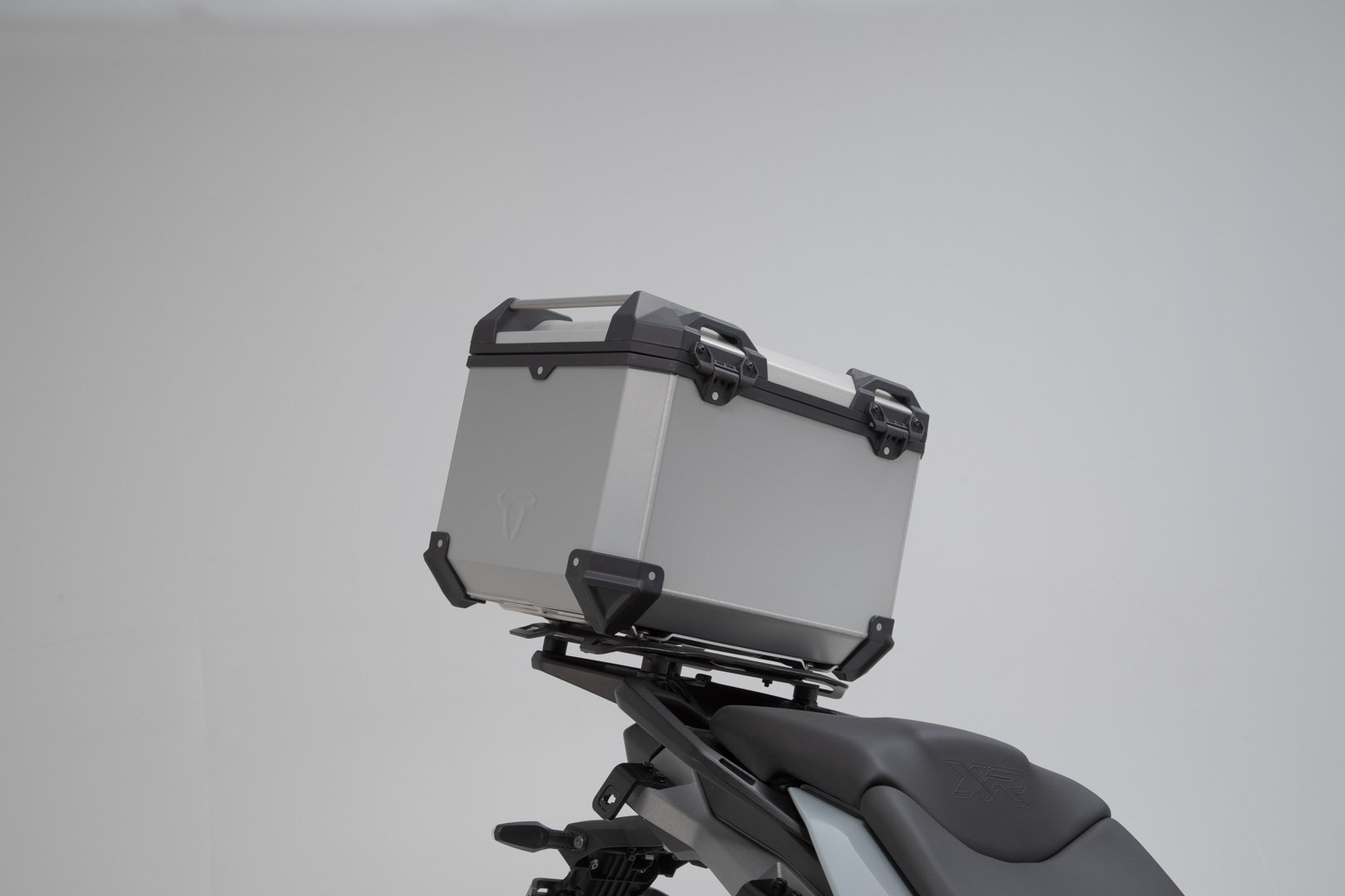 Sistem top case SW-Motech TRAX ADV - Argintiu. BMW F 900 XR (19-) / S 1000 XR (19-). Figura 5