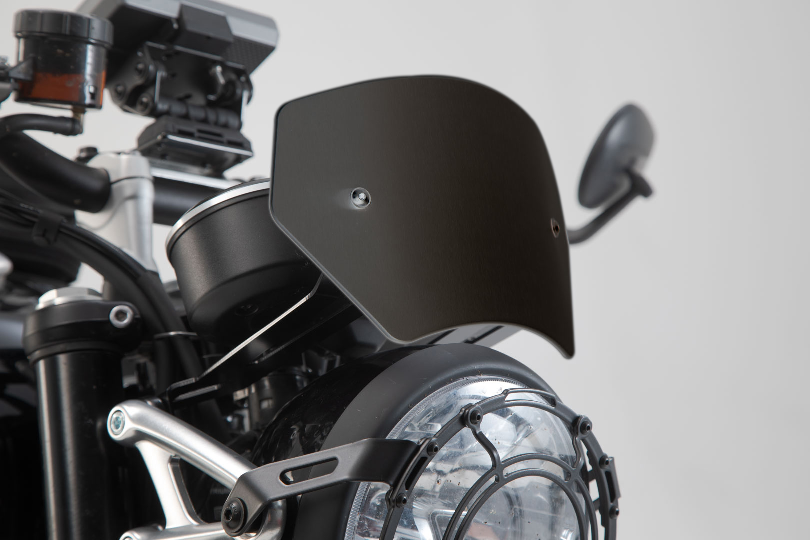 Parbrizul SW-Motech - Negru. Triumph Speed Twin 1200 (18-24). Figura 3