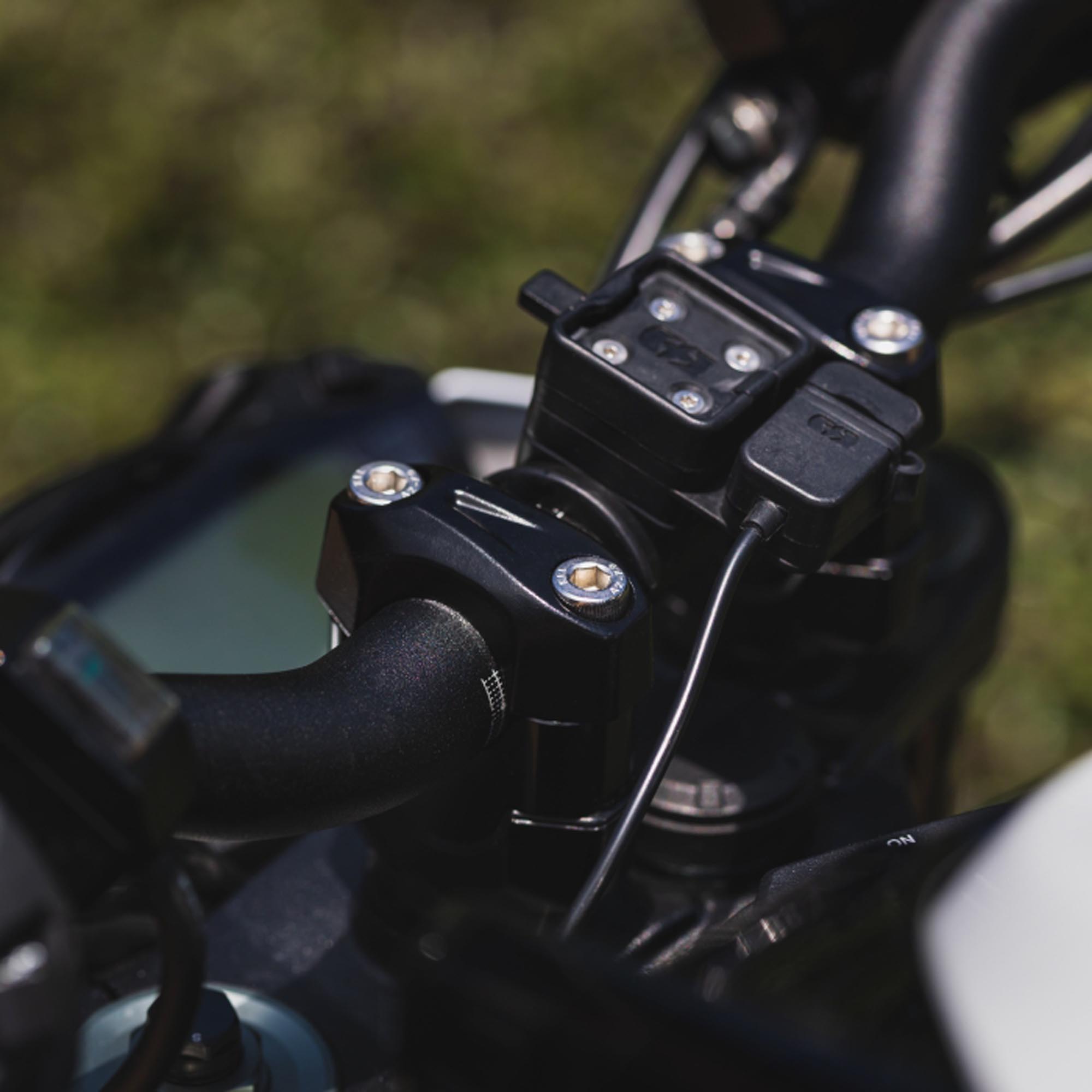 Oxford Handlebar Risers Figure 4