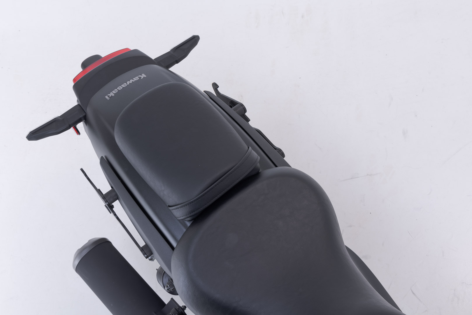 Sistem de genți laterali SW-Motech Legend Gear LH1/LH1 - 2x 19.5 l. Kawasaki Eliminator 500 (23-). Figura 5
