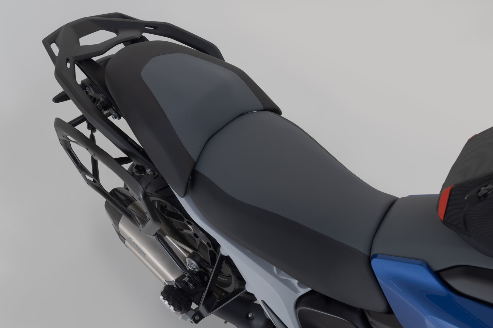 Portavion lateral SW-Motech PRO - Negru. BMW R 1300 GS (23-). Figura 4