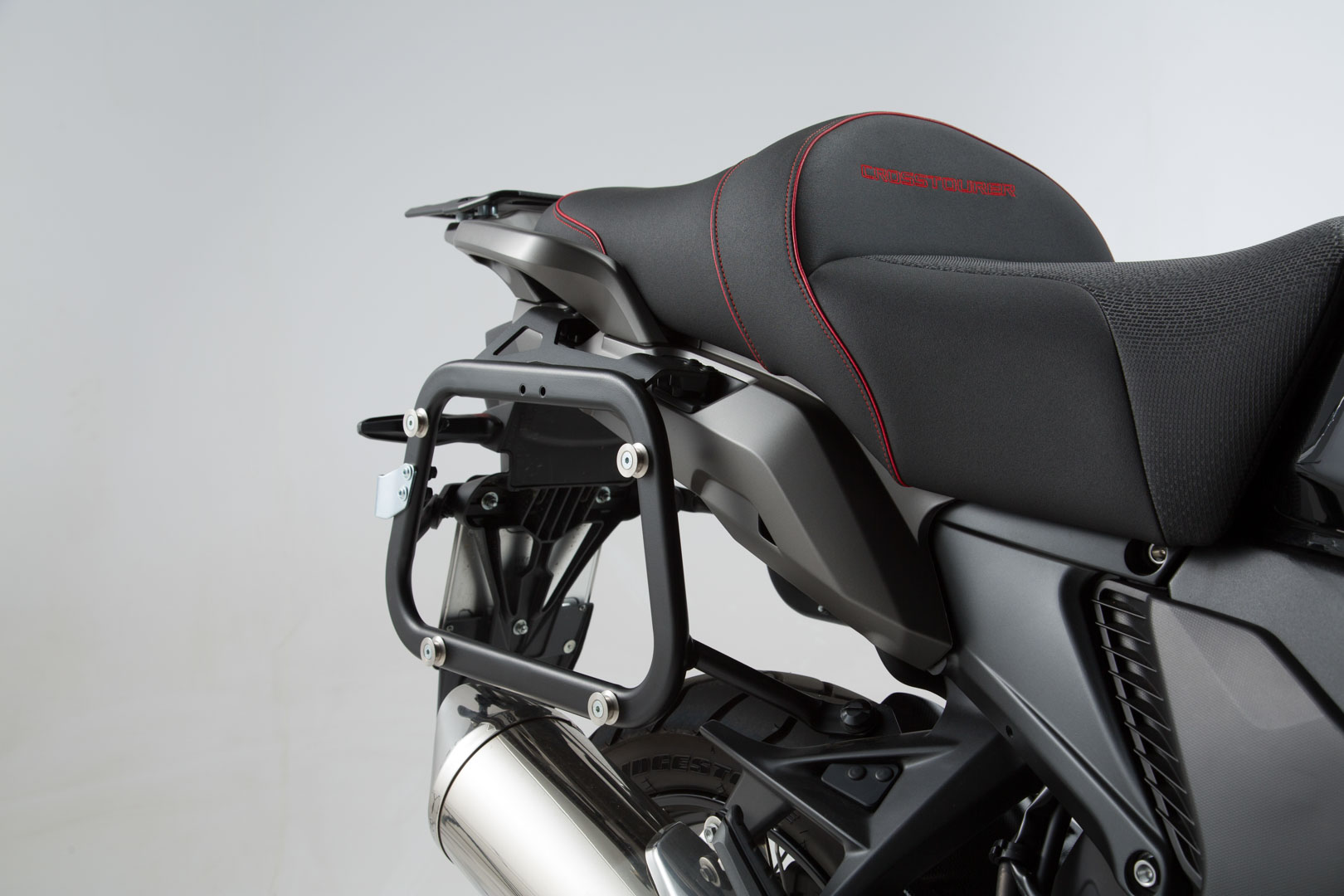 Sistem lateral SW-Motech AERO ABS - 2x25 l. Honda VFR1200X Crosstourer (11-). Figura 3