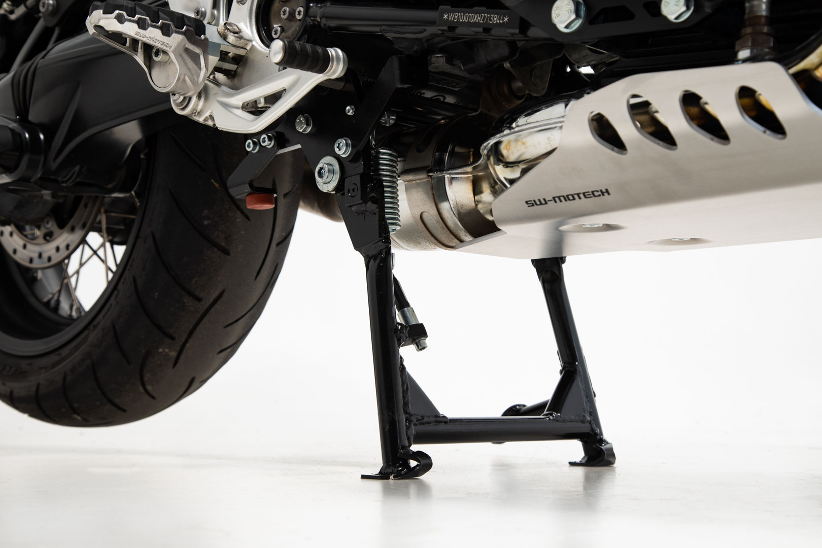 Standul SW-Motech - Negru. BMW R nineT / Pure. Figura 2