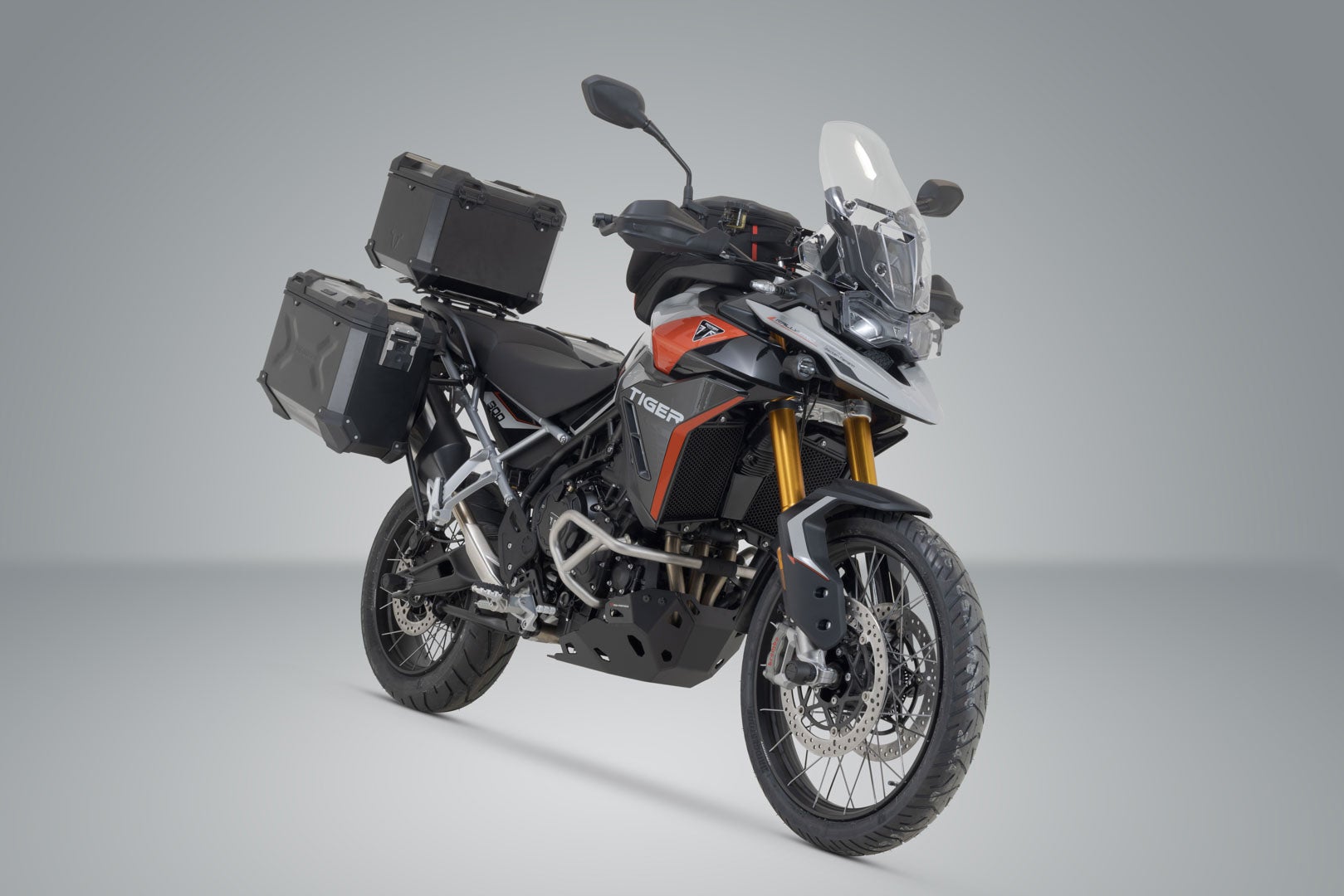 SW-Motech Adventure sada TRAX ADV - Černá. Modely Triumph Tiger 900 (23-). Obrázek 2