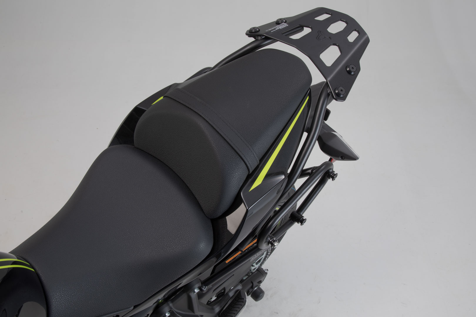 SW-Motech SLC portavion pe partea stângă - Kawasaki Z650 (16-) / Ninja 650 (16-). Figura 5