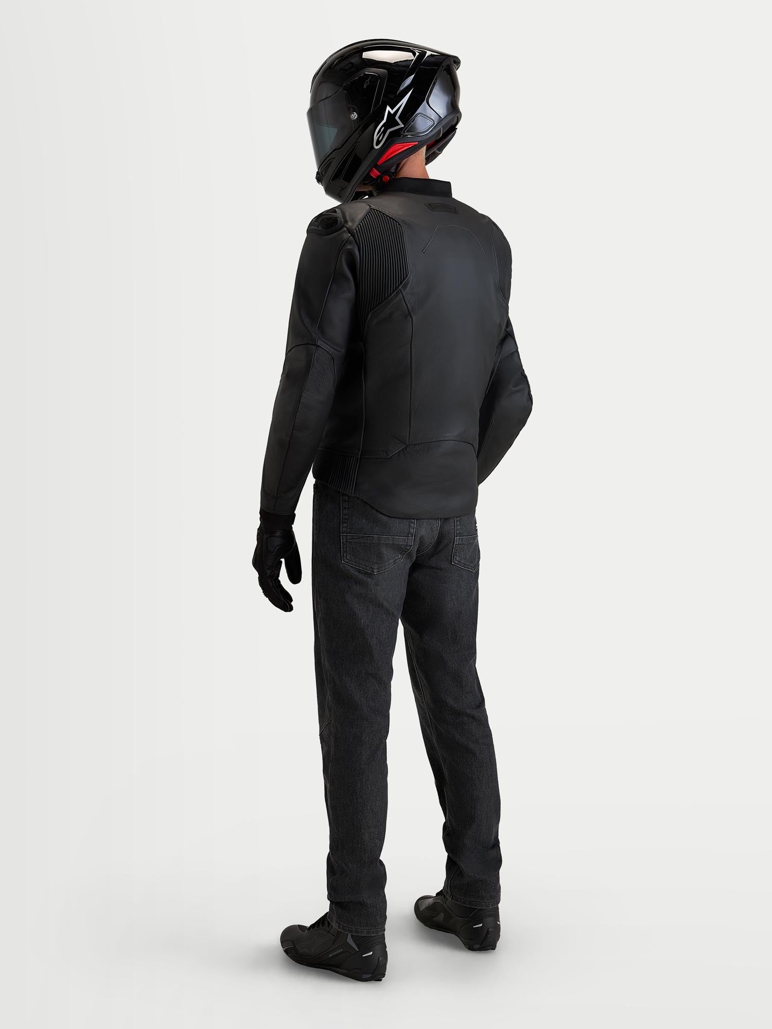 Alpinestars Caliber V2 Motorcycle Leather Jacket 50 Figure 14