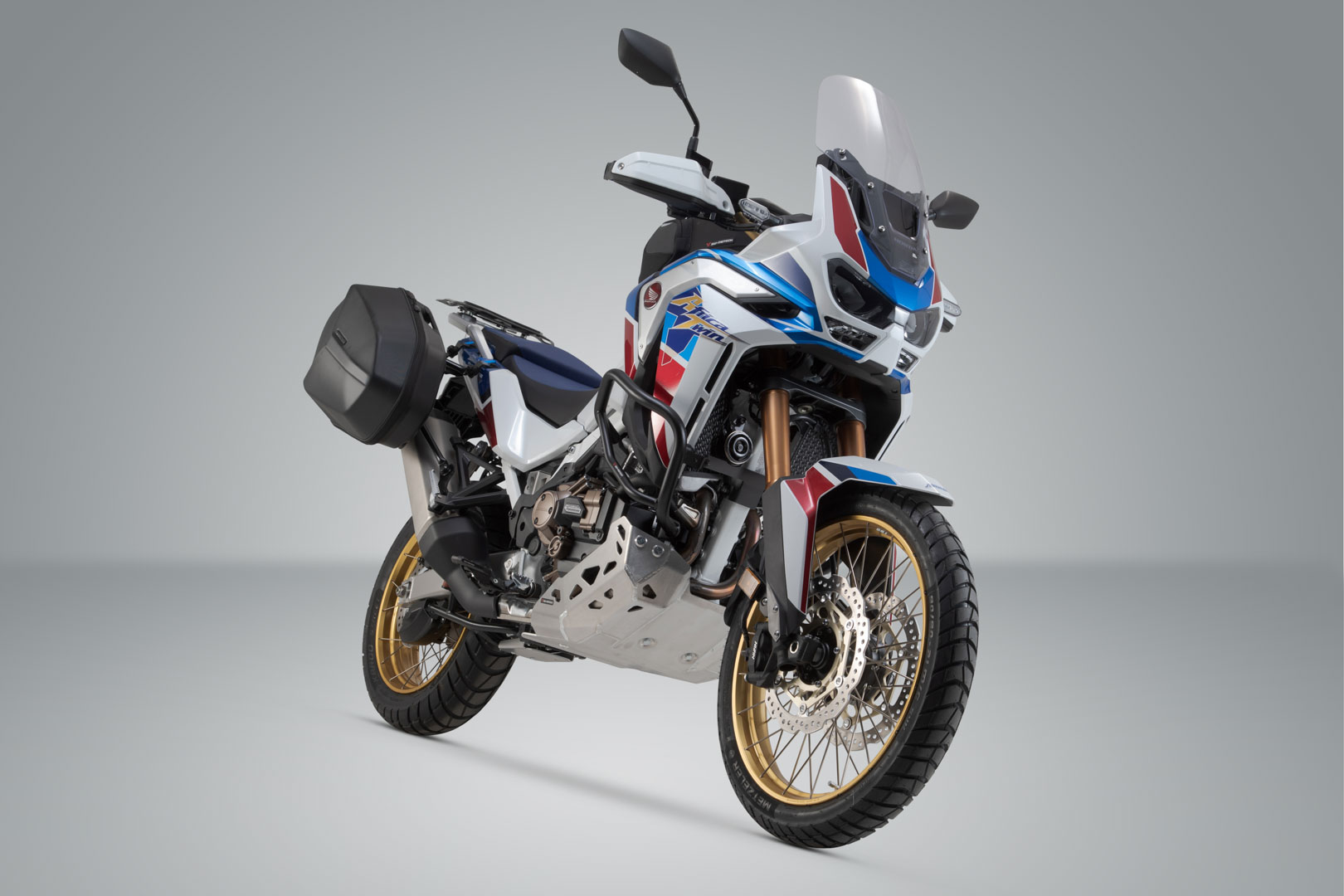 Sistem lateral SW-Motech AERO ABS - 2x25 l. Honda CRF1100L / Adv Sp (19-). Suportul OEM. Figura 2