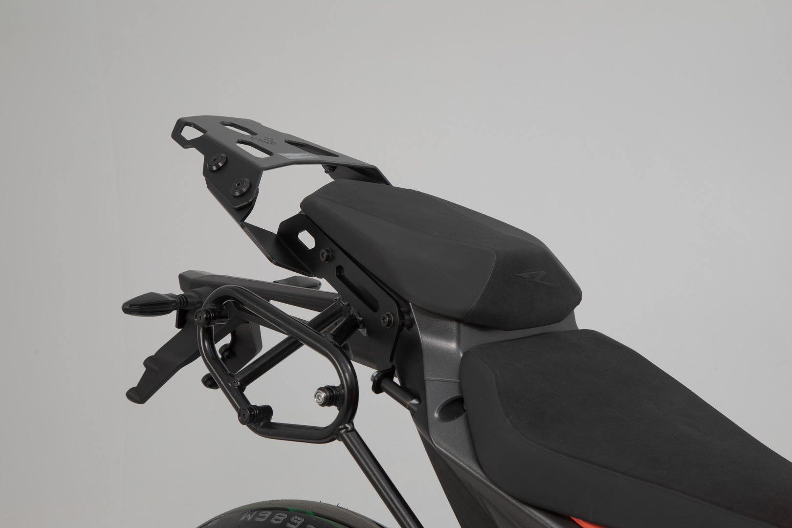 SW-Motech STREET-RACK - Negru. KTM 1290/1390 Super Duke R / Evo. Figura 2
